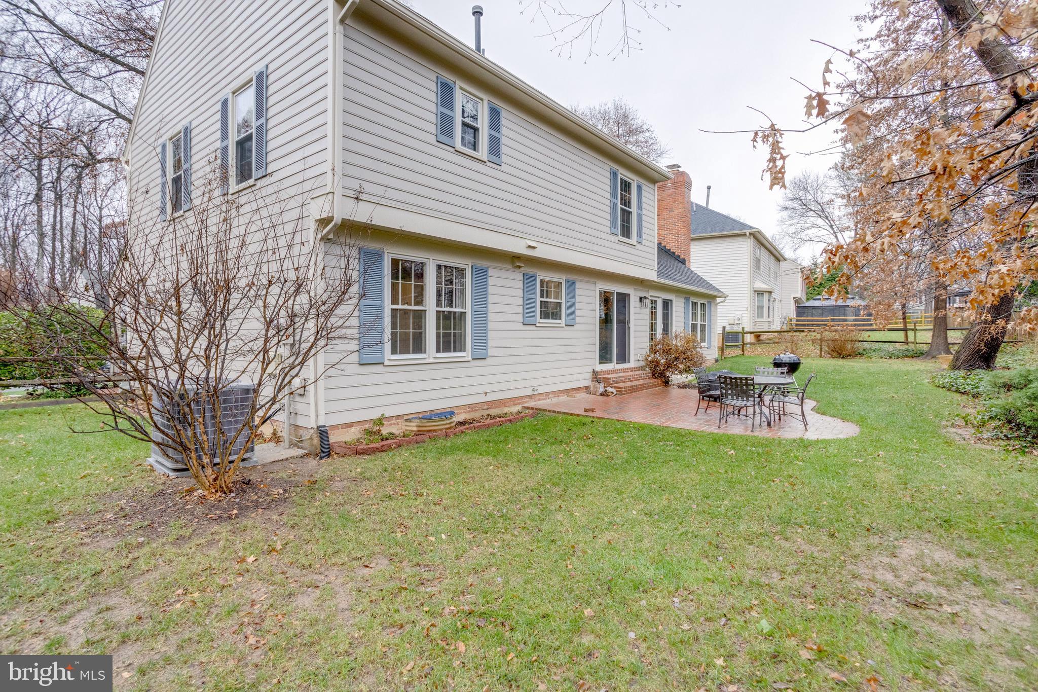 SIGNAL HILL - Residential