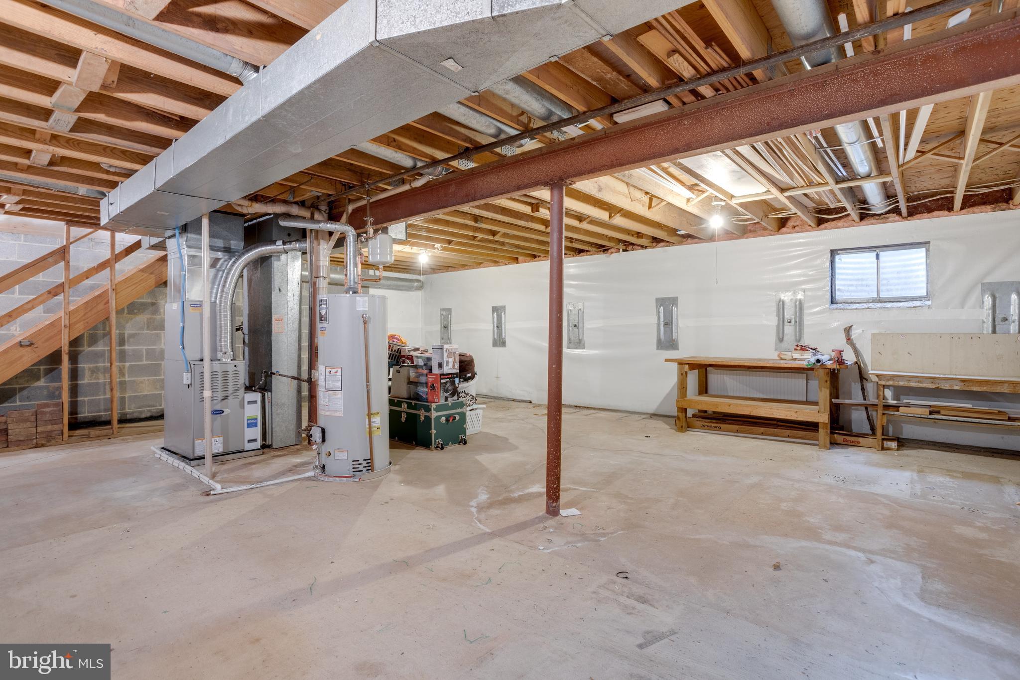 SIGNAL HILL - Residential