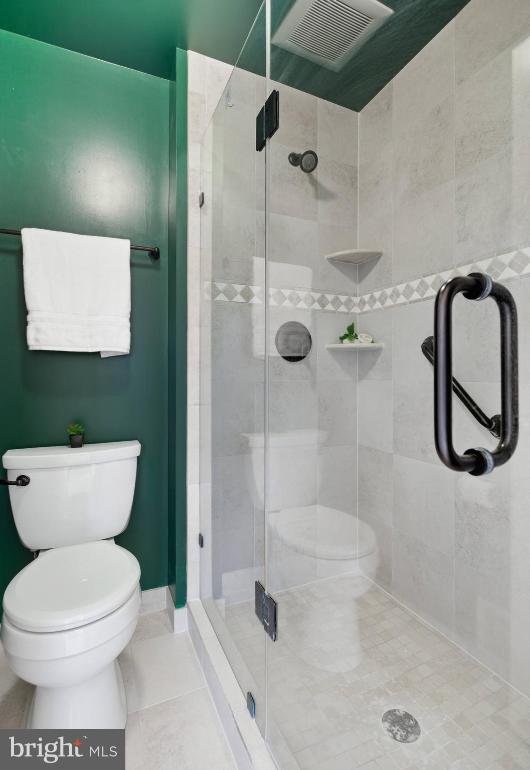 SIGNAL HILL - Residential