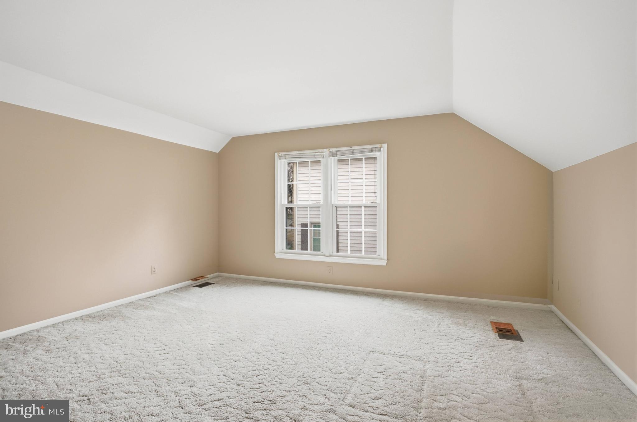 SIGNAL HILL - Residential