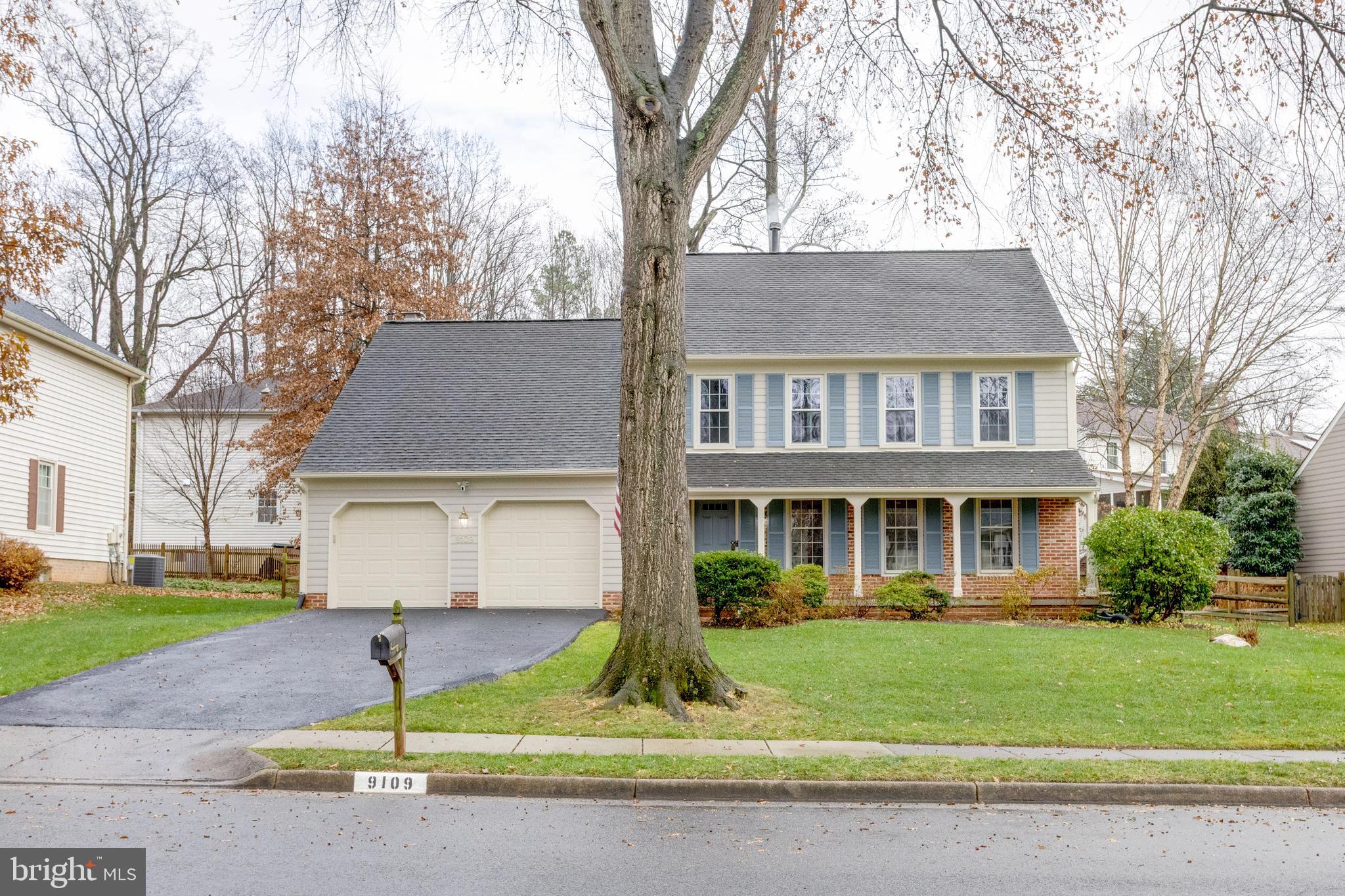 SIGNAL HILL - Residential