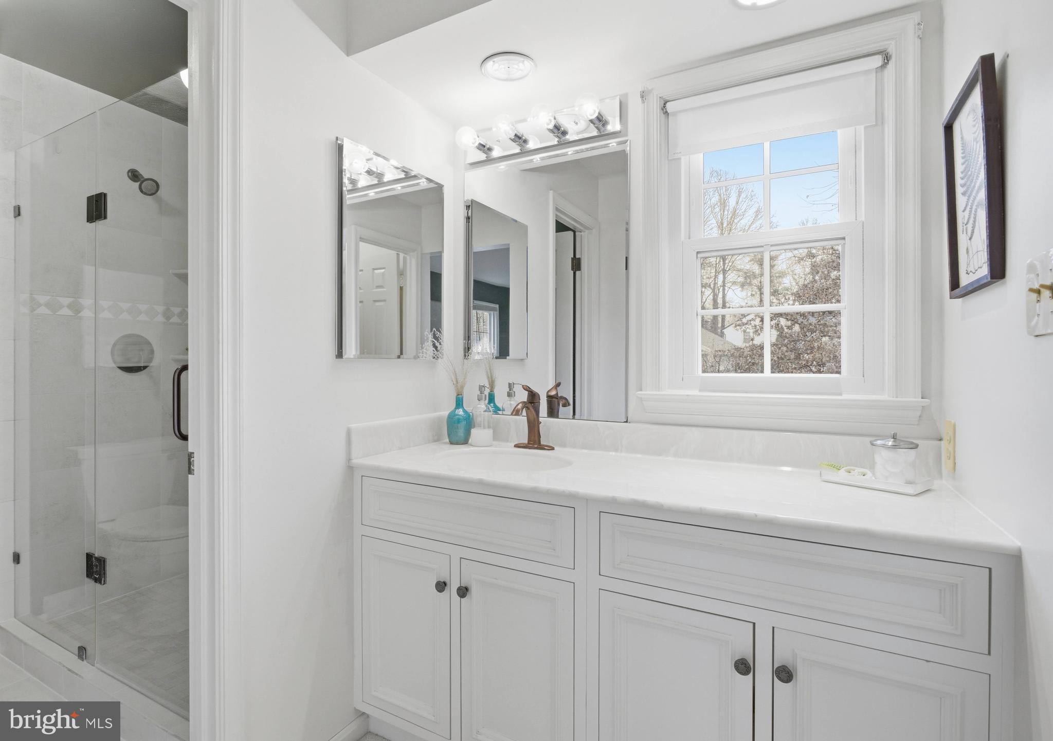 SIGNAL HILL - Residential