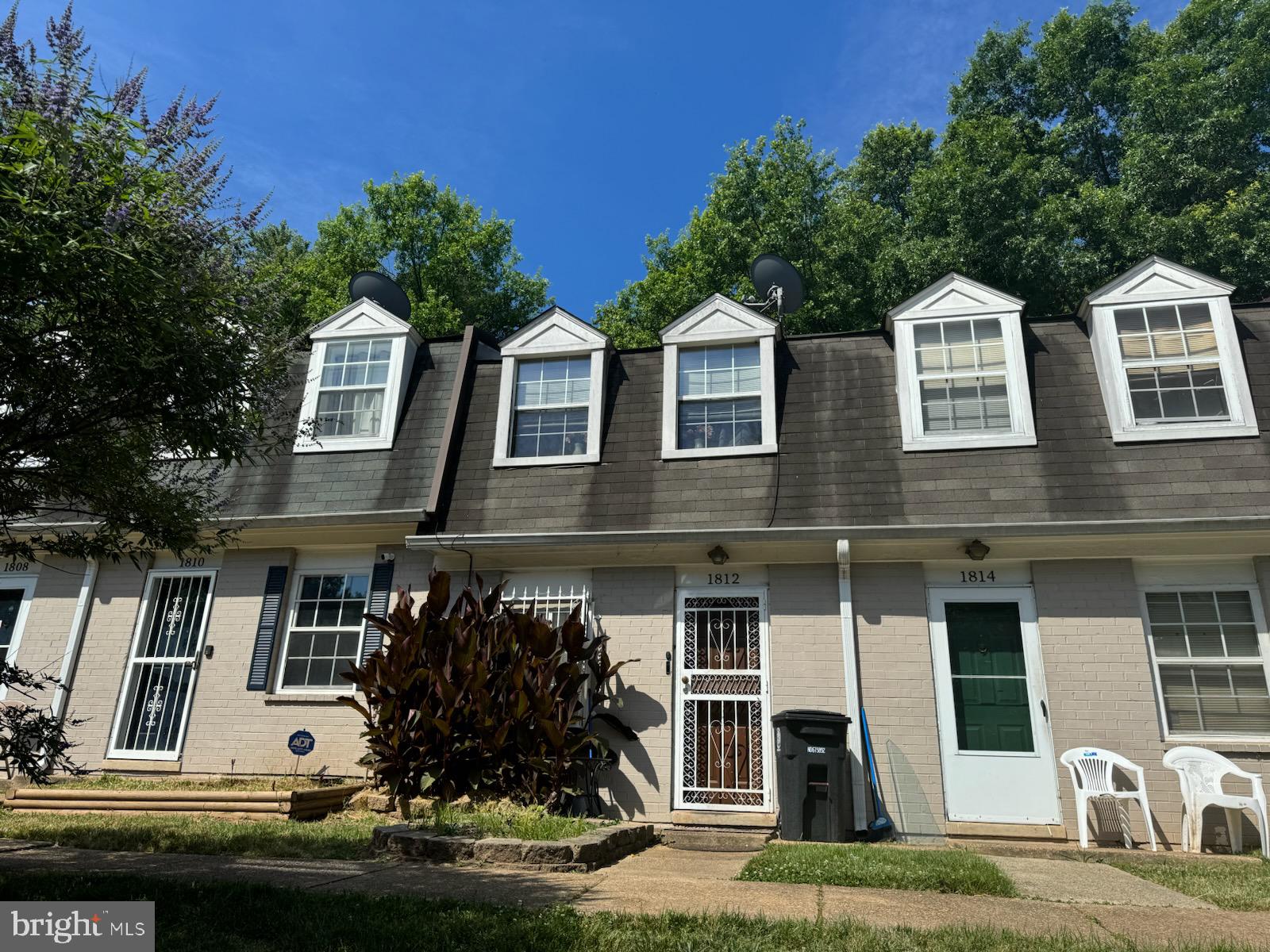 WINDMILL SQUARE - Residential