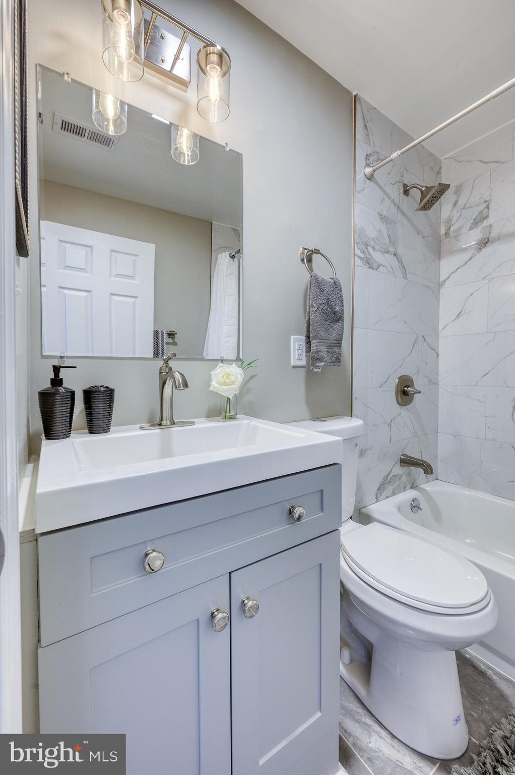 WALBROOK - Residential