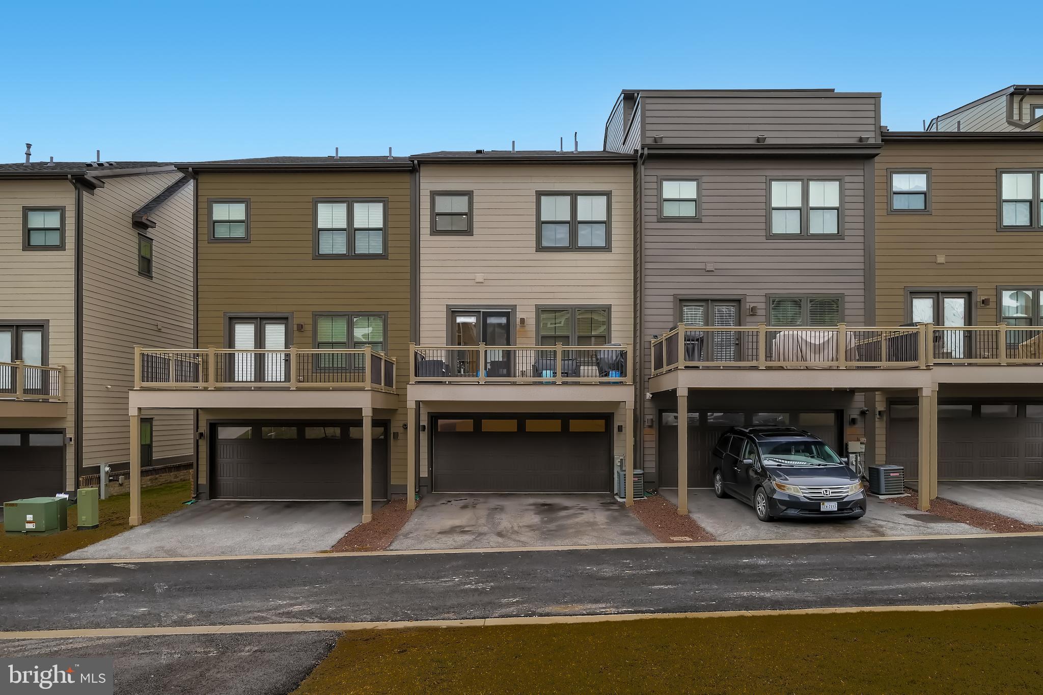 GREENLEIGH AT CROSSROADS - Residential