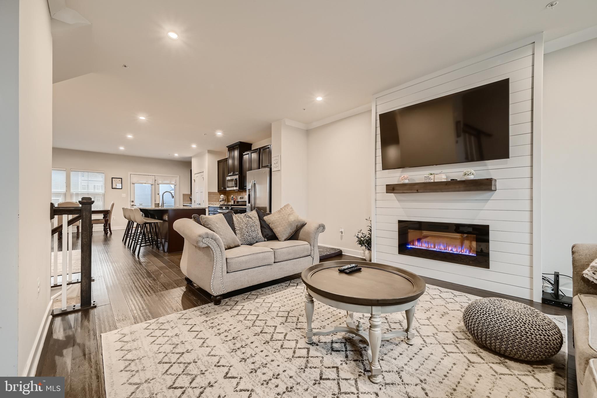 GREENLEIGH AT CROSSROADS - Residential