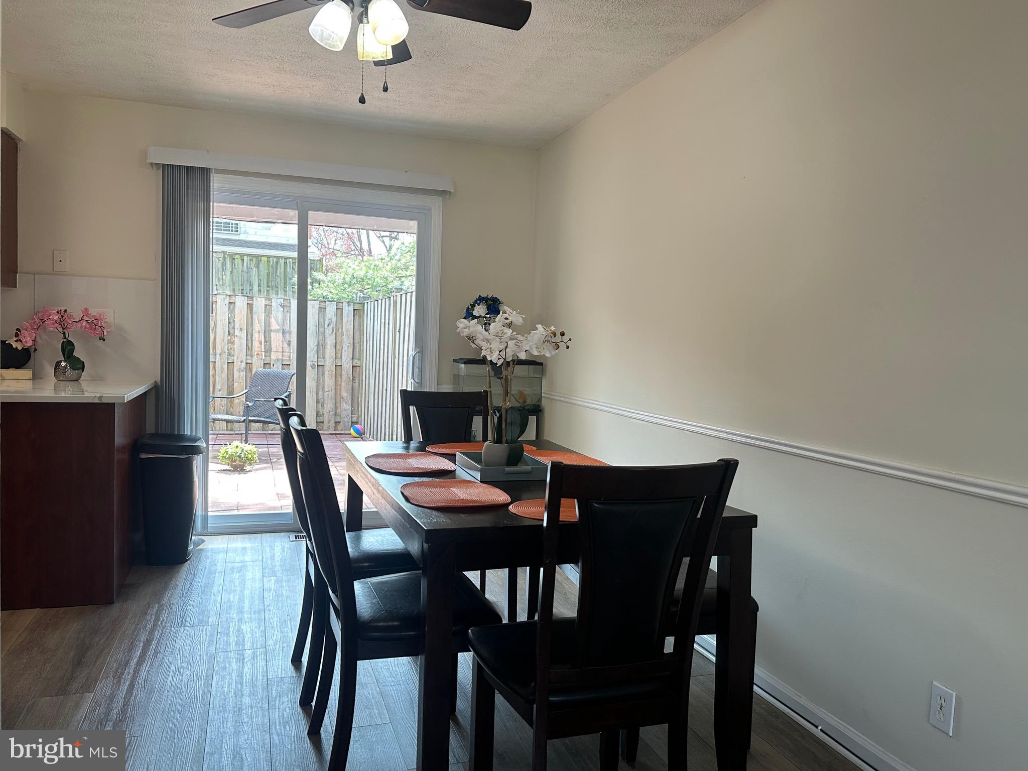 PEMBROOKE - Residential