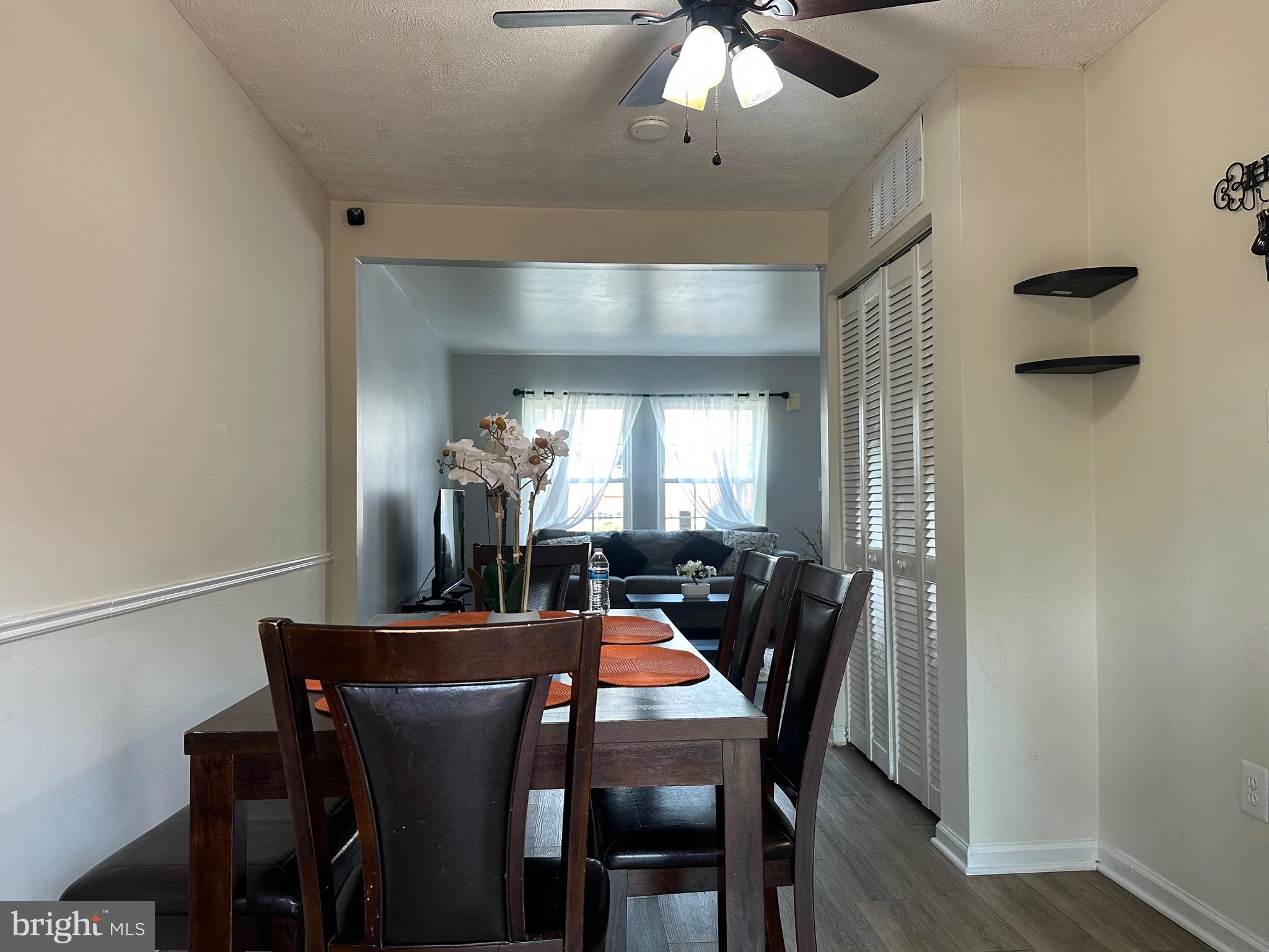 PEMBROOKE - Residential