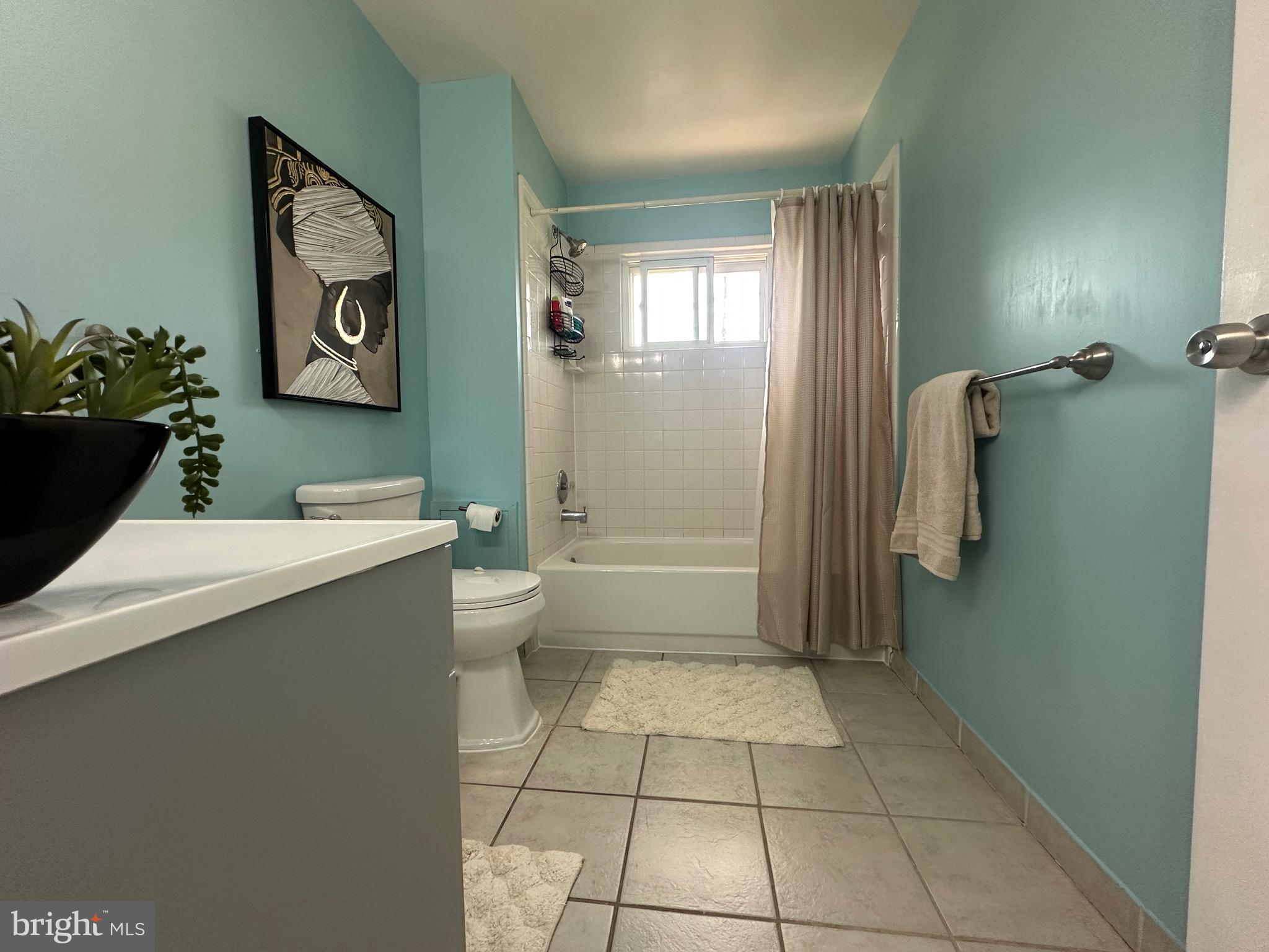 PEMBROOKE - Residential