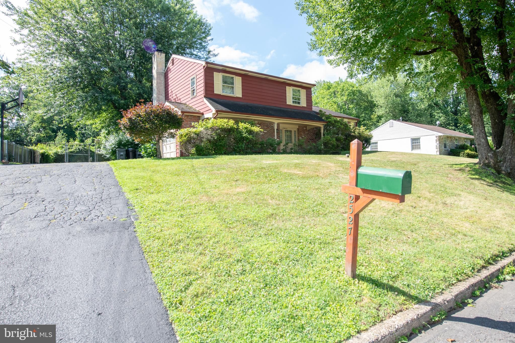2527 ARROWHEAD DRIVE
