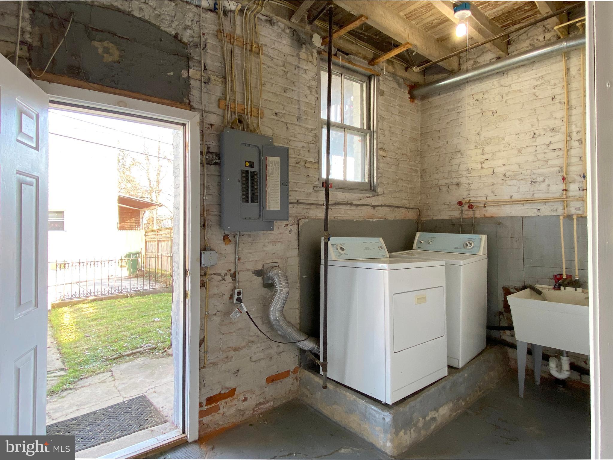 HAMPDEN HISTORIC DISTRICT - Residential