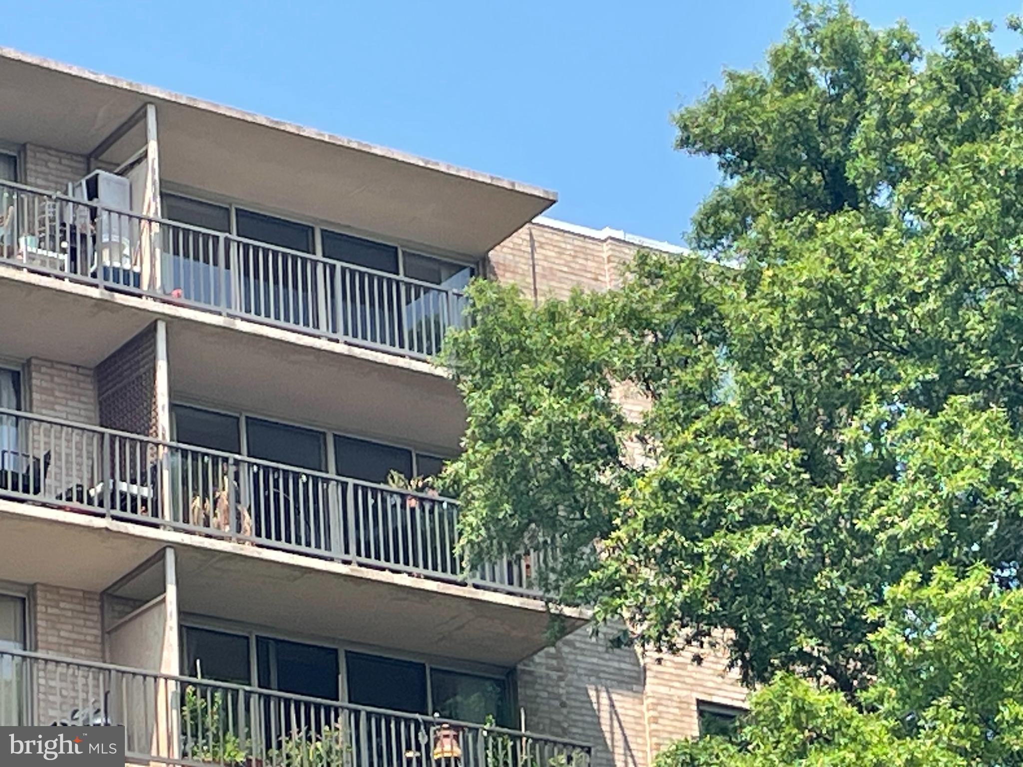 HYATTSVILLE - Residential