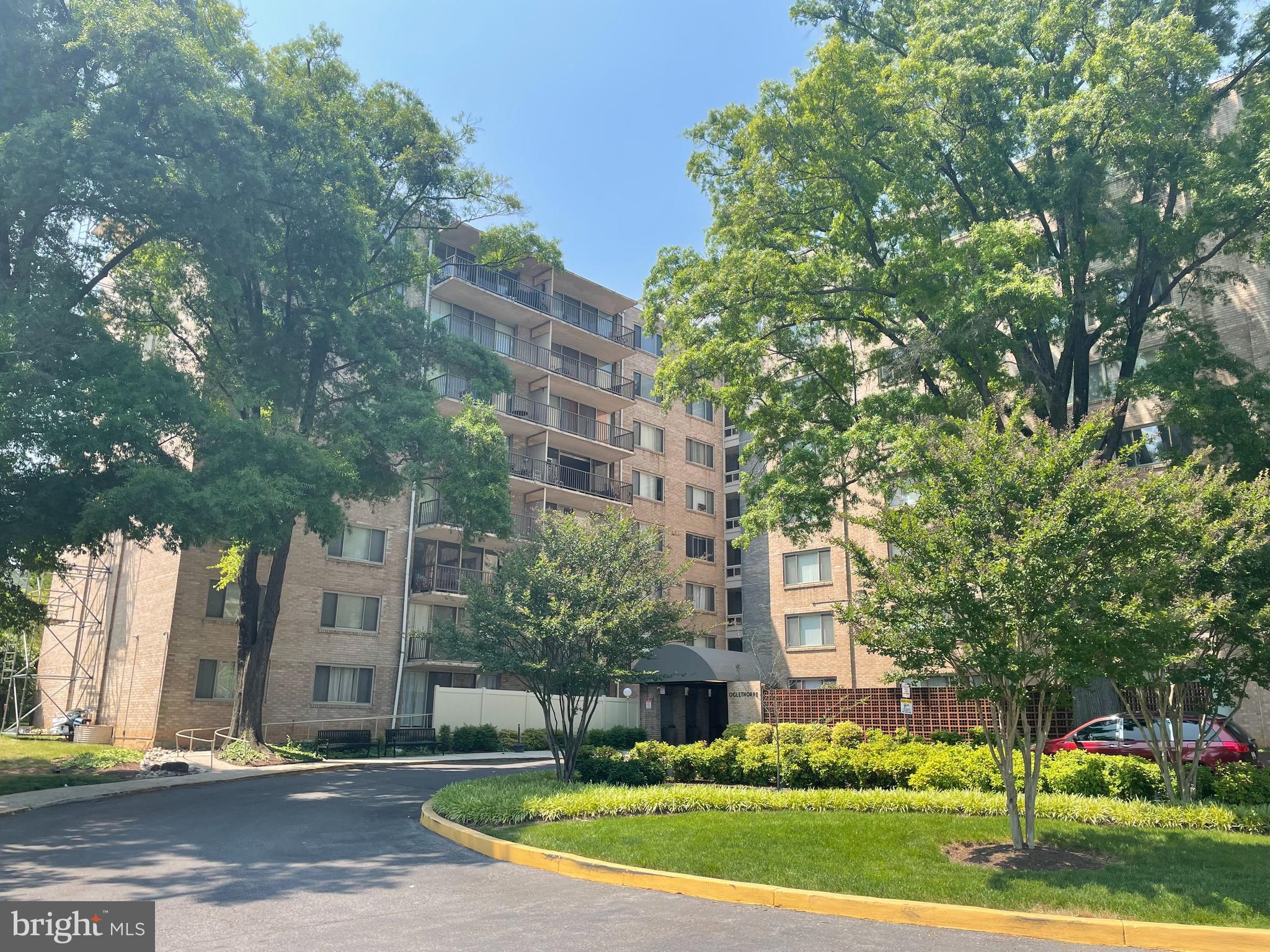 HYATTSVILLE - Residential