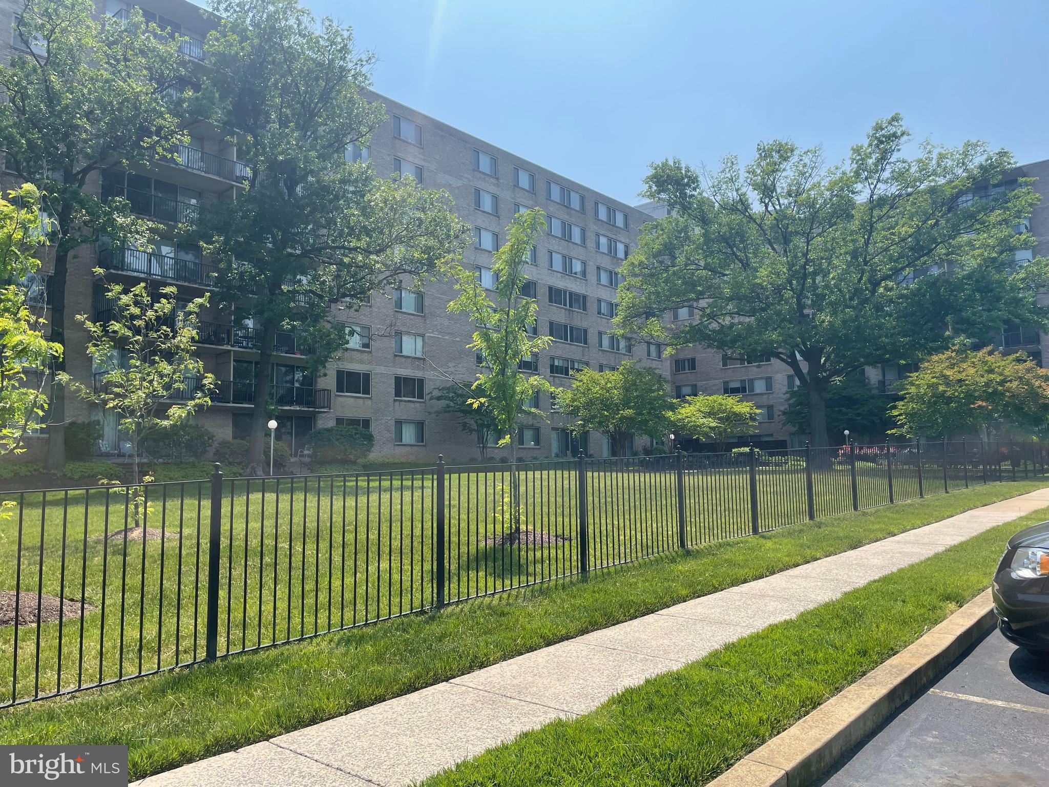 HYATTSVILLE - Residential