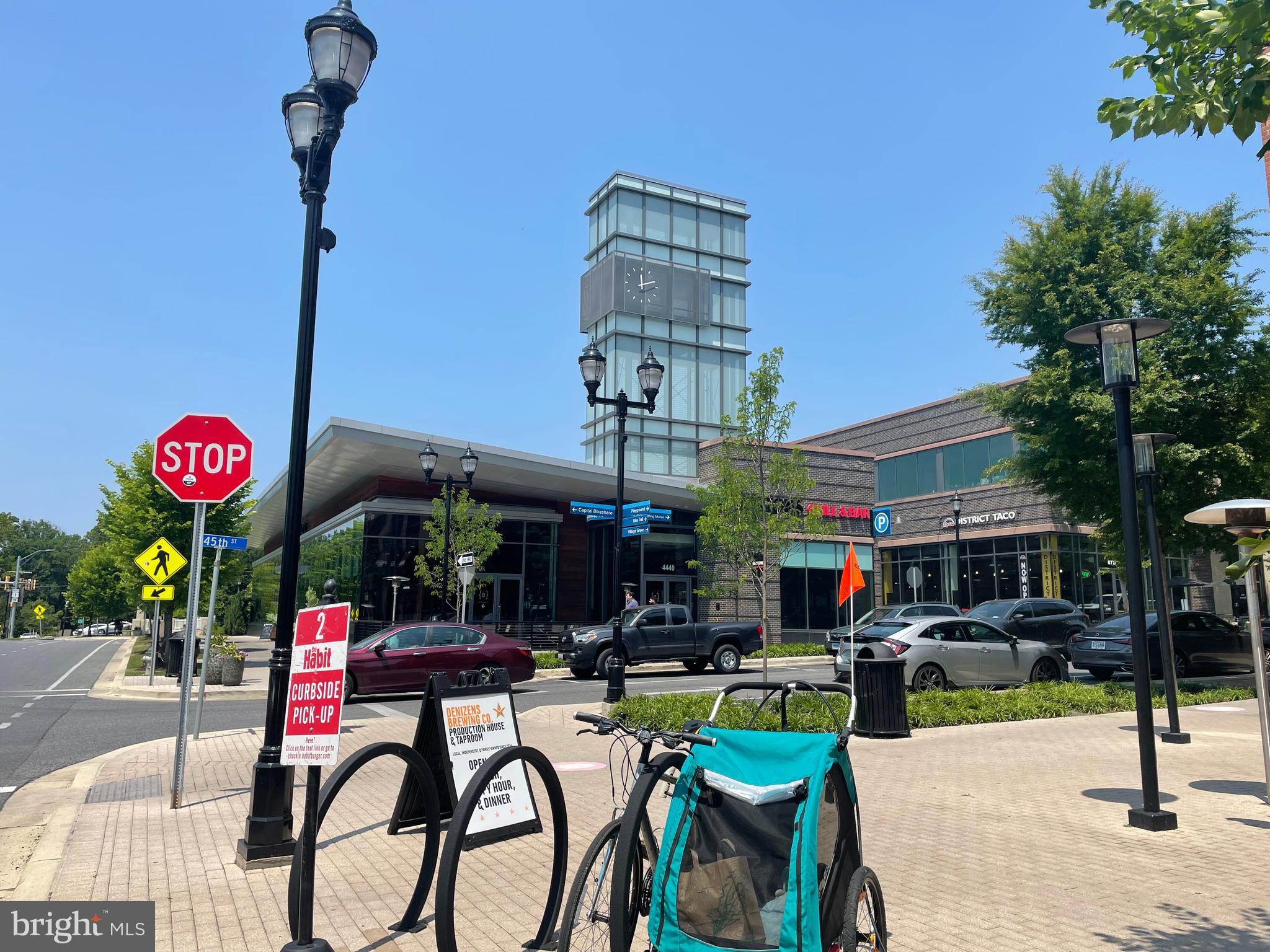 HYATTSVILLE - Residential