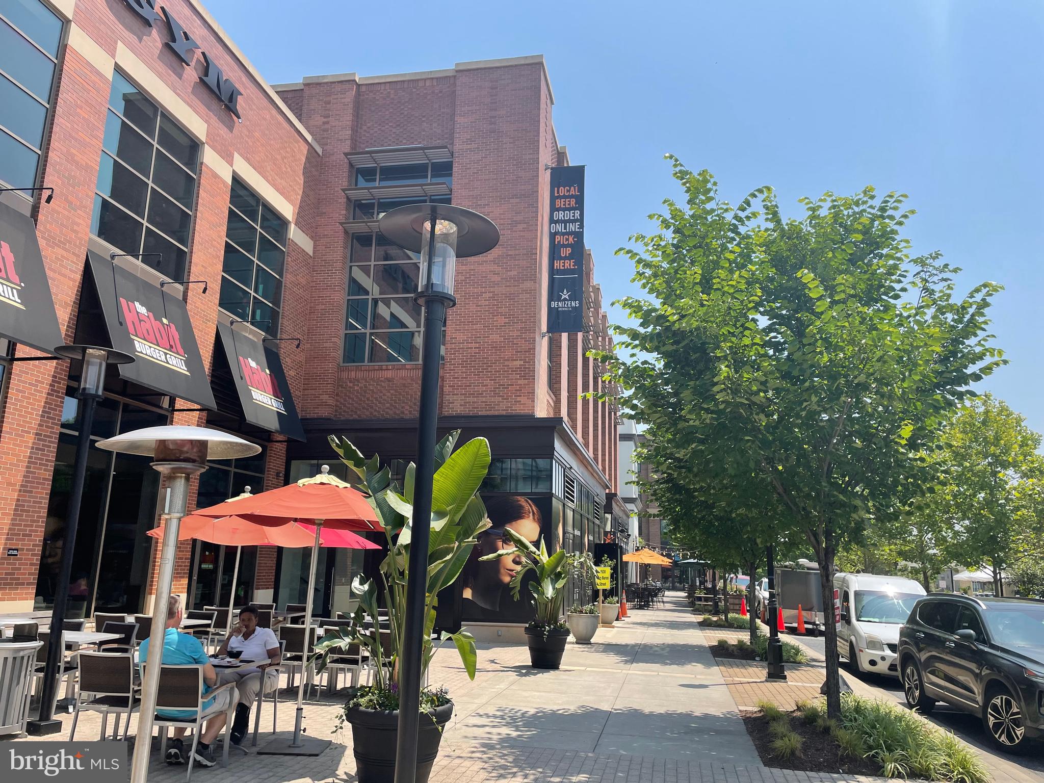 HYATTSVILLE - Residential