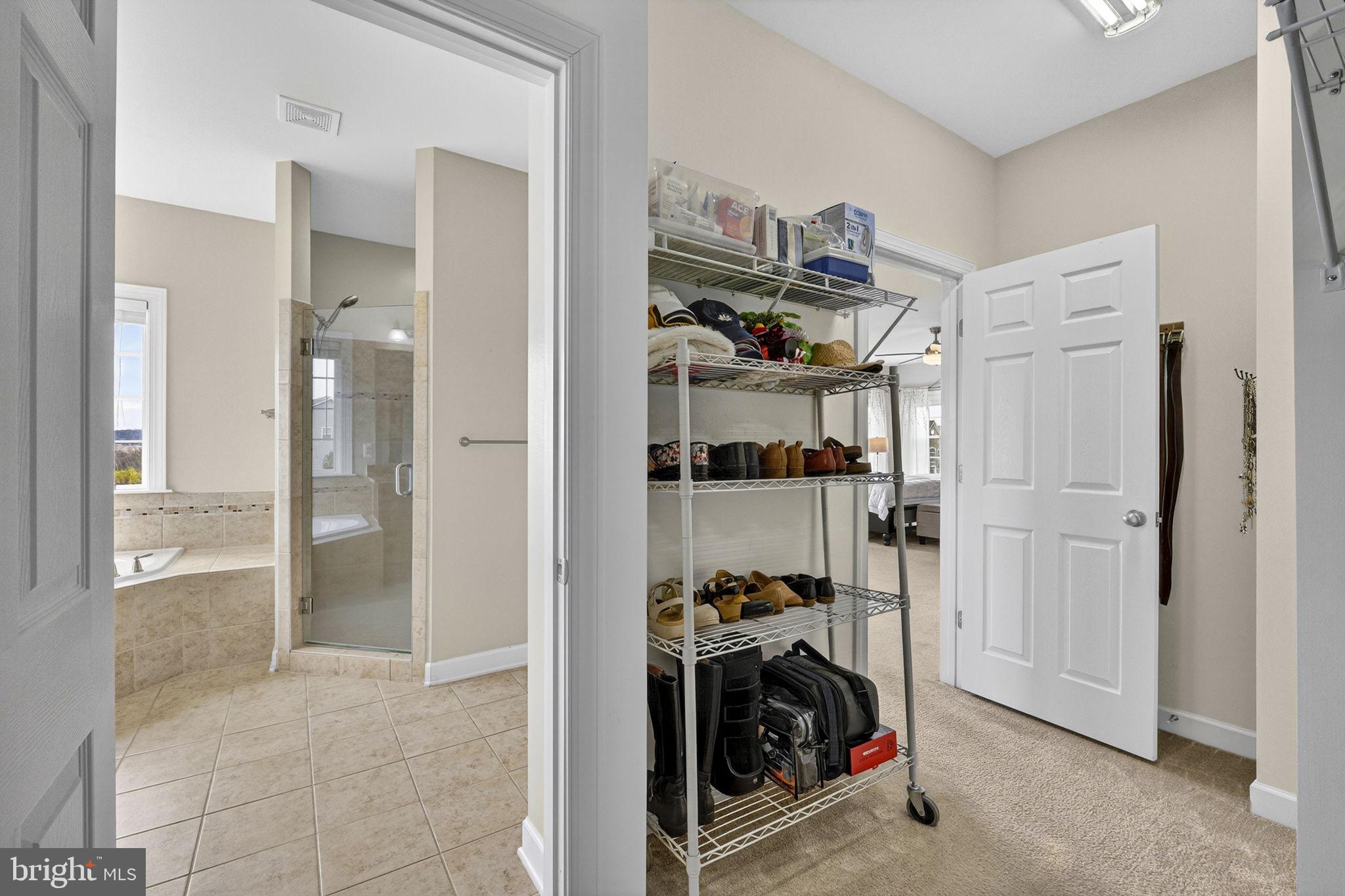 WATERFORD VIEW ESTATES - Residential