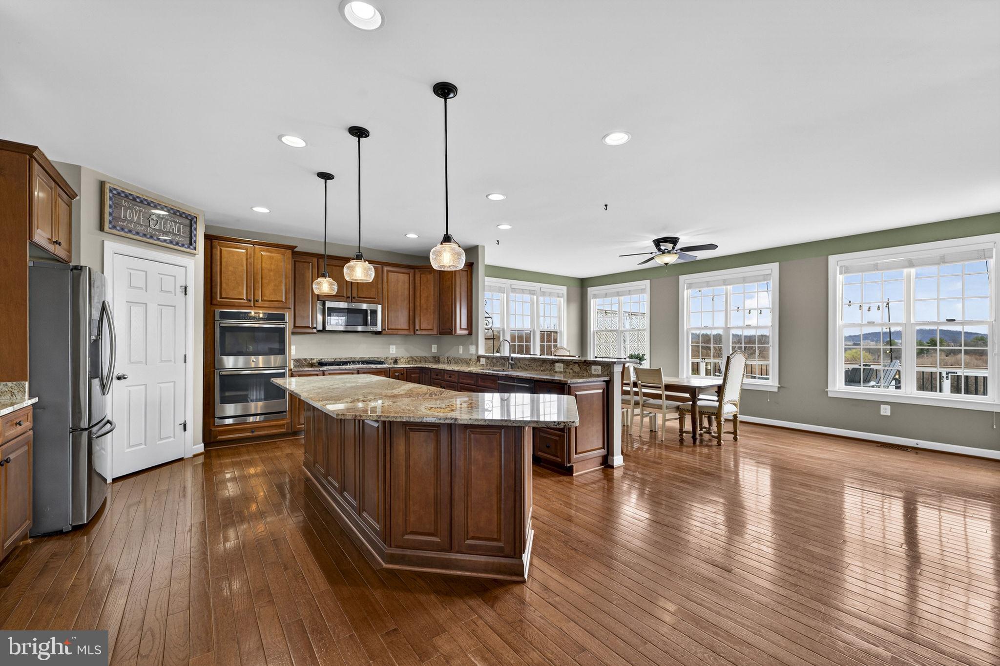 WATERFORD VIEW ESTATES - Residential