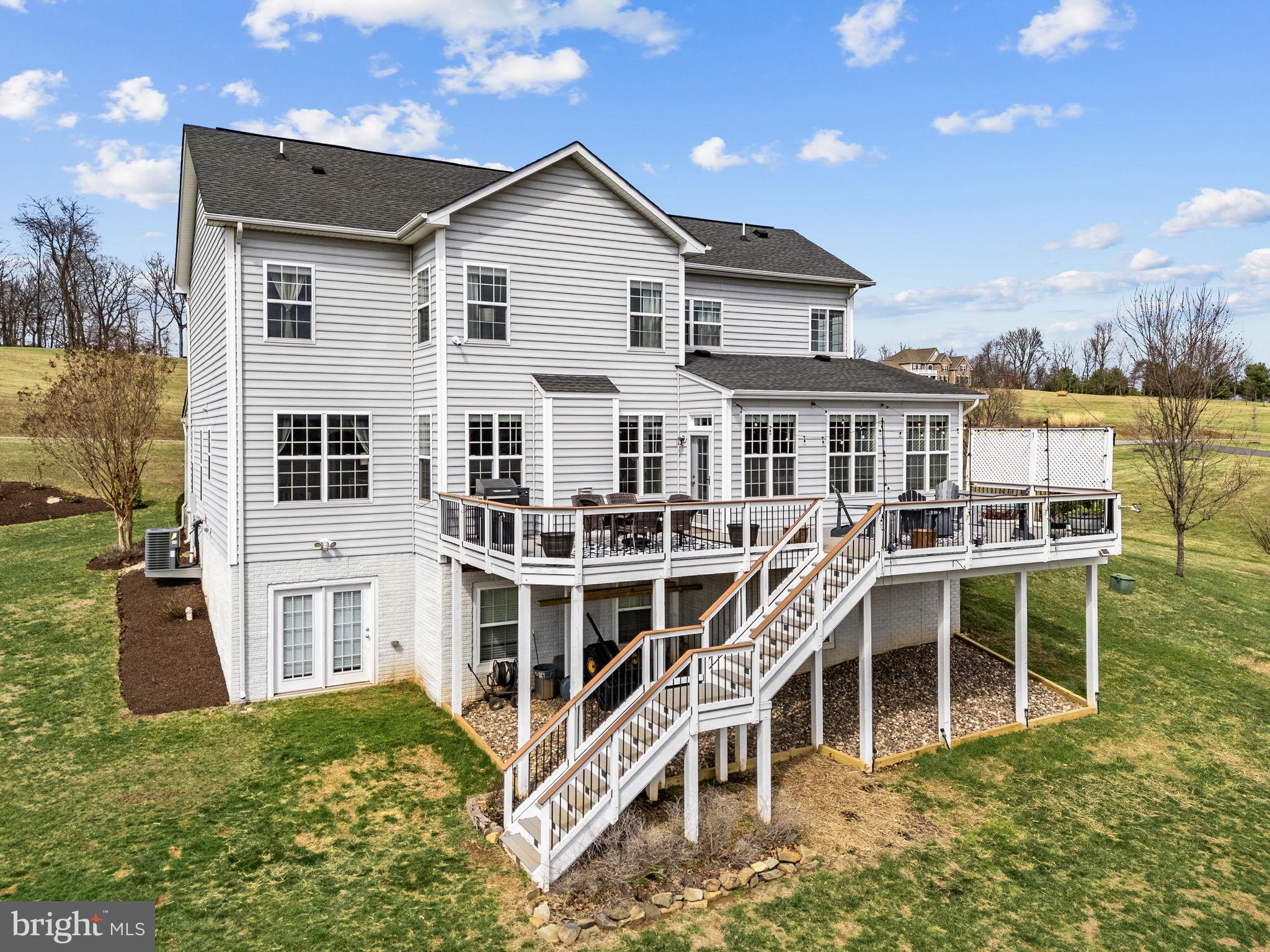 WATERFORD VIEW ESTATES - Residential