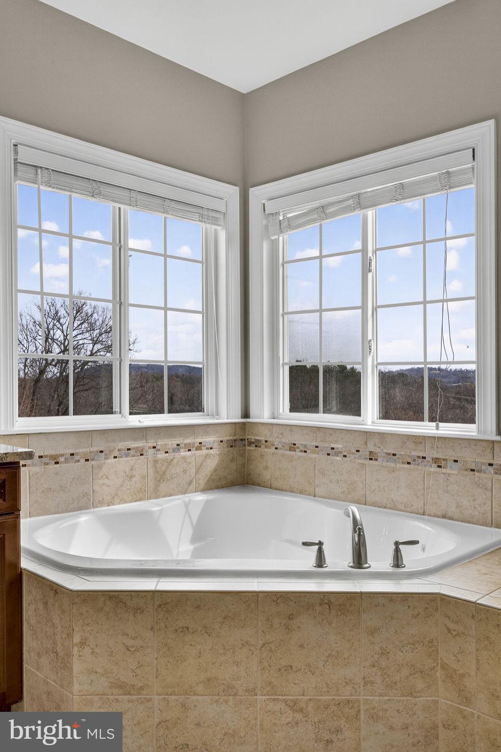 WATERFORD VIEW ESTATES - Residential