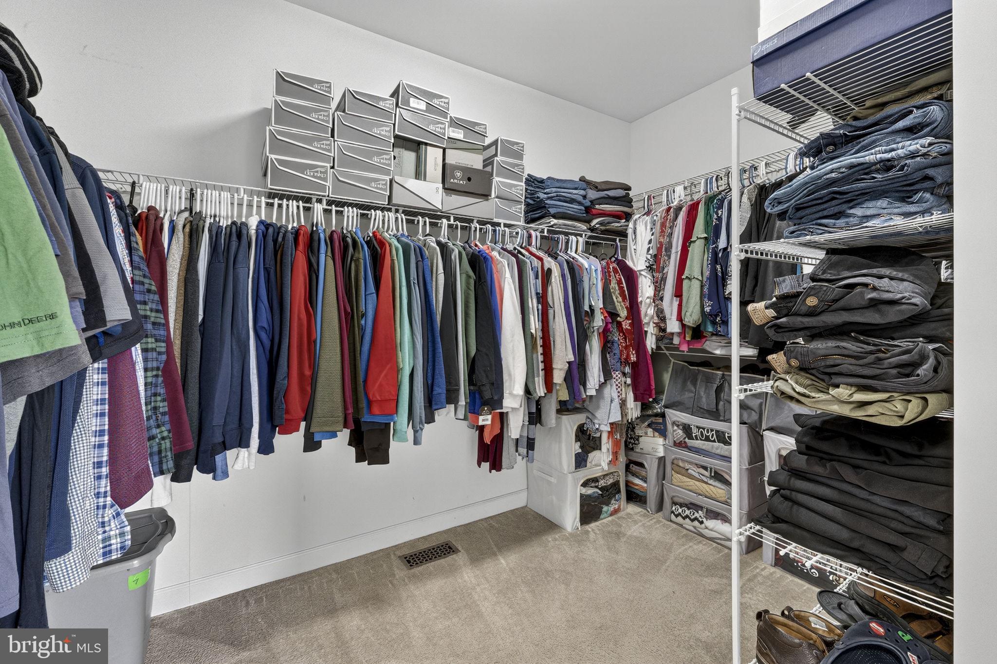 WATERFORD VIEW ESTATES - Residential