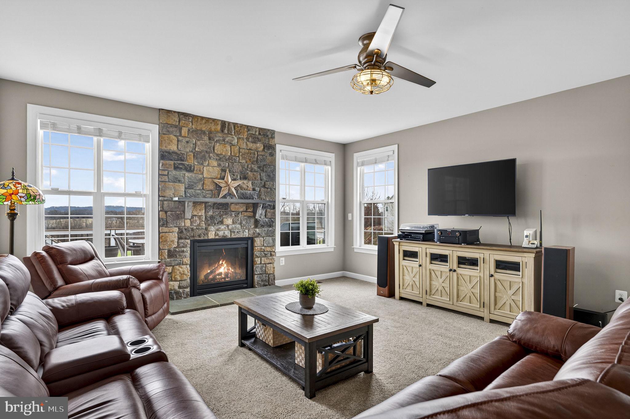 WATERFORD VIEW ESTATES - Residential