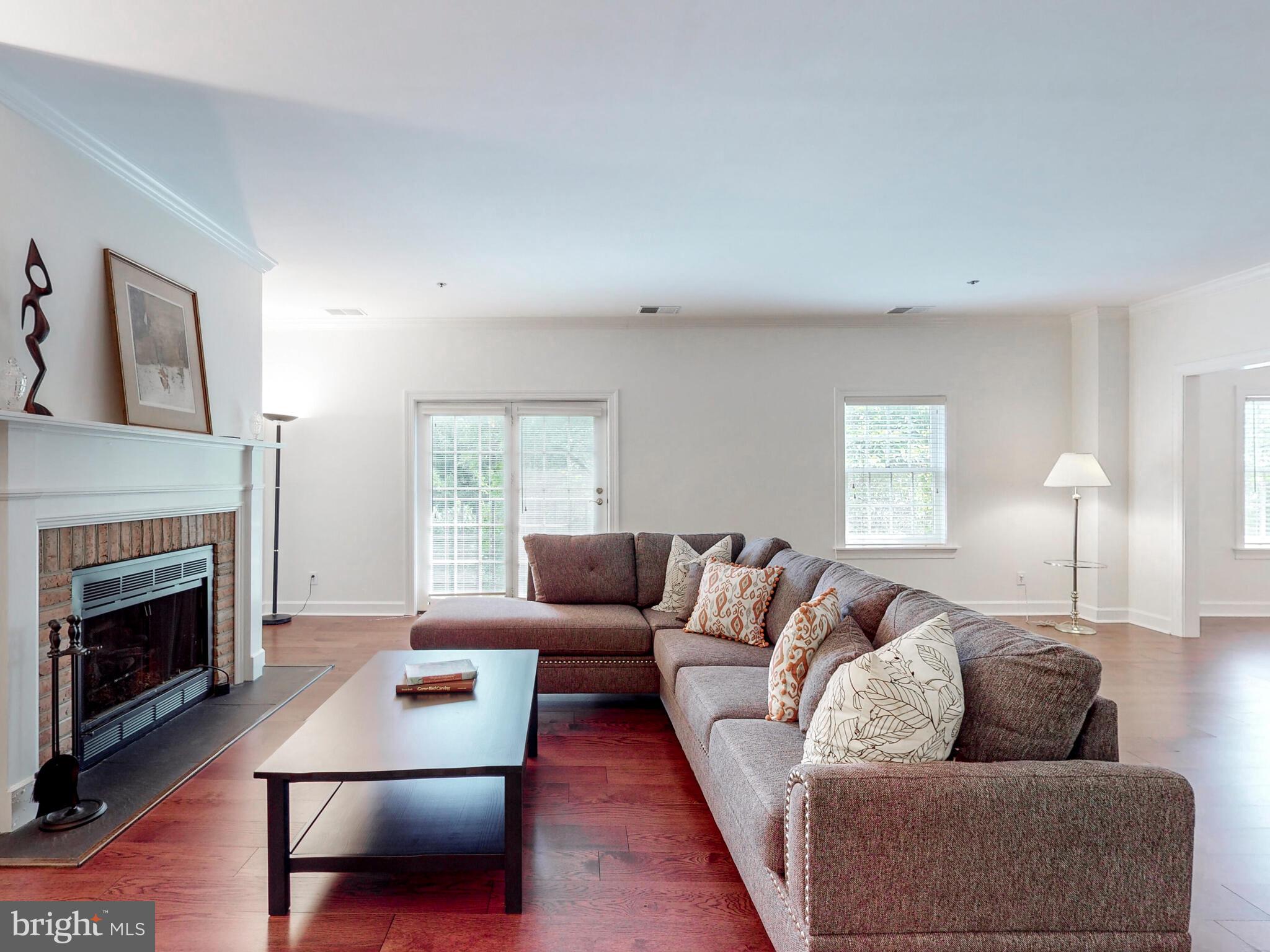LUTHERVILLE - Residential