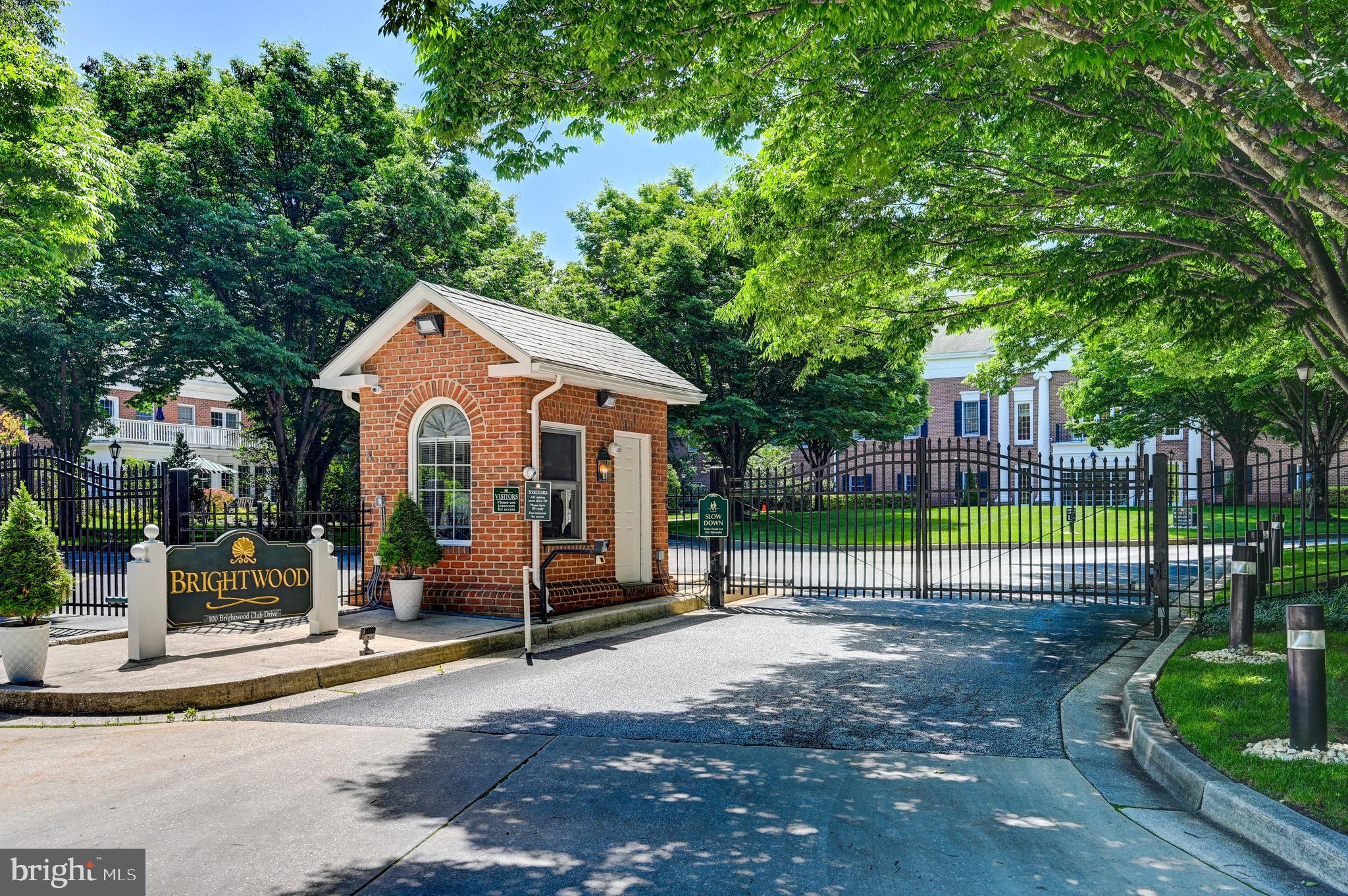 LUTHERVILLE - Residential