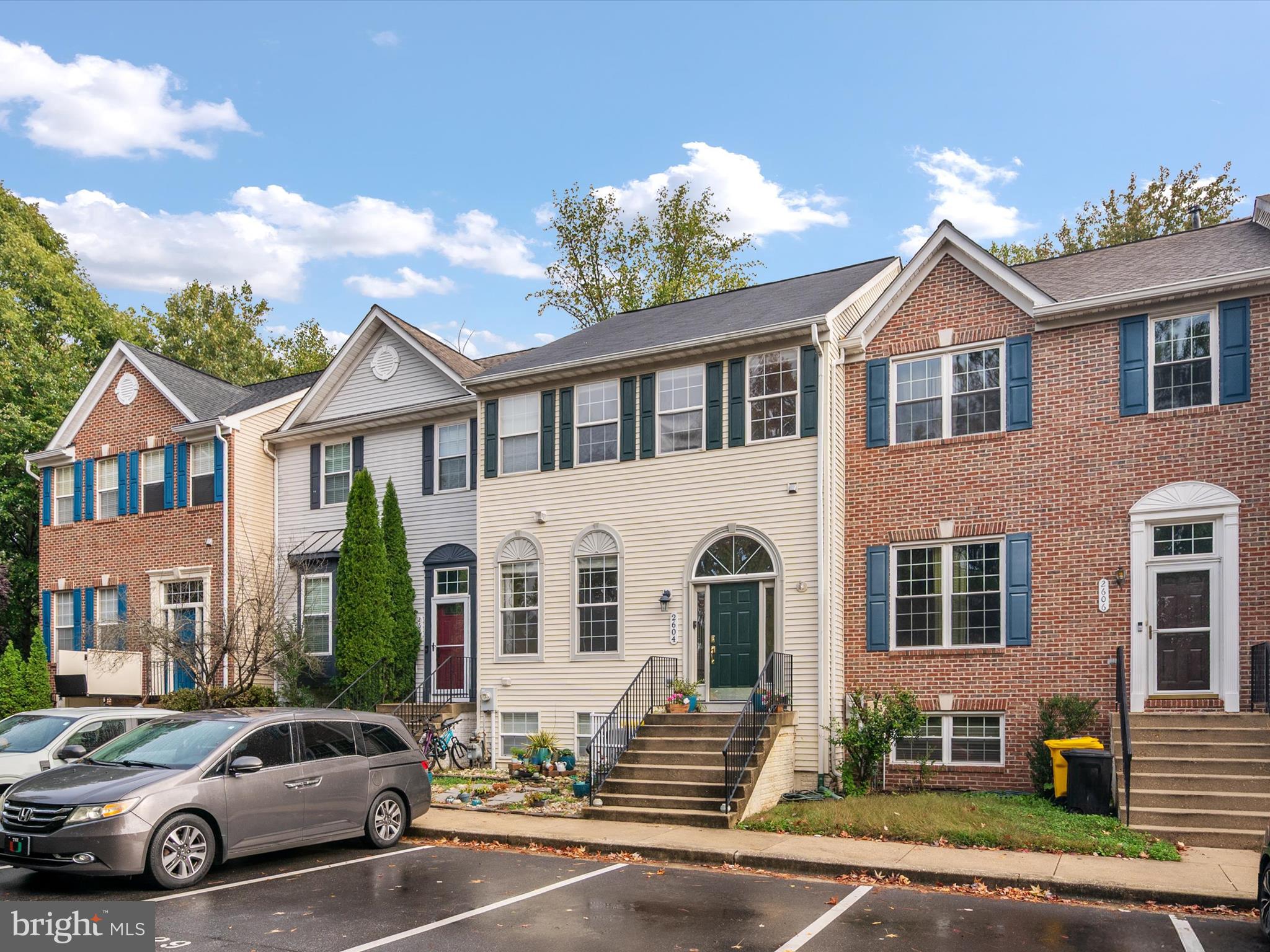 2604 STREAMVIEW DRIVE