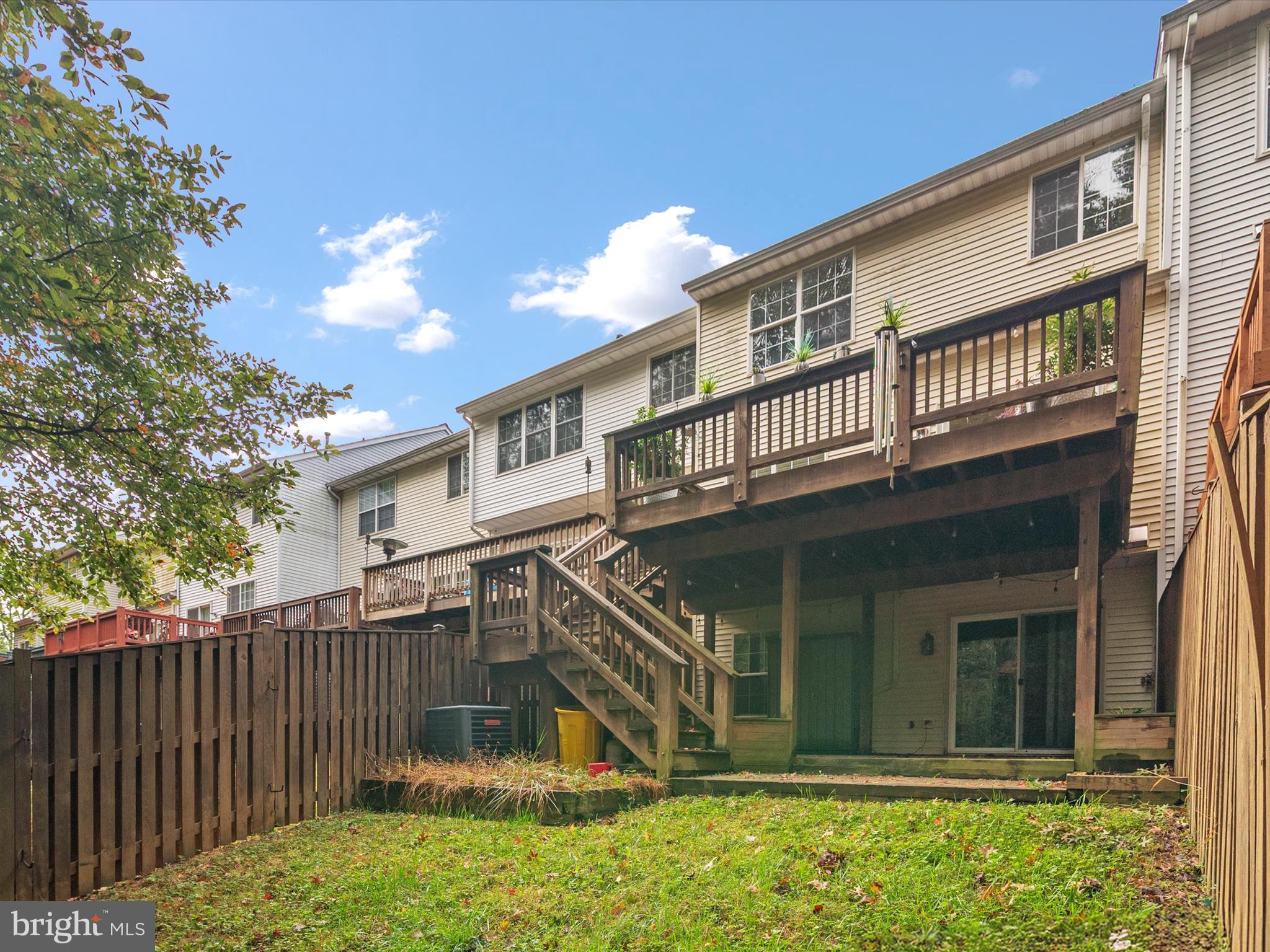 PINEY ORCHARD - Residential