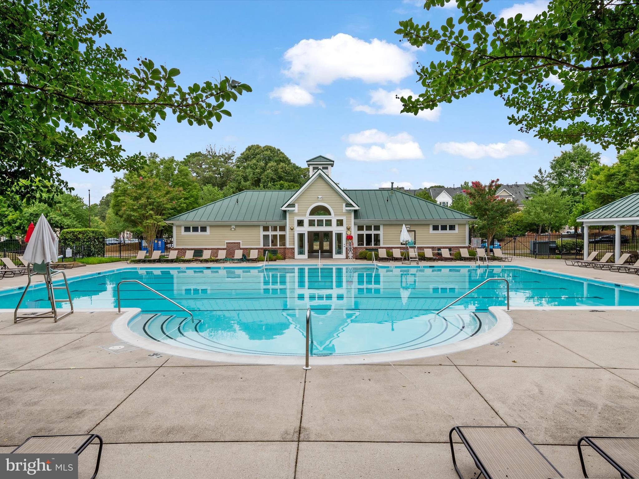 PINEY ORCHARD - Residential