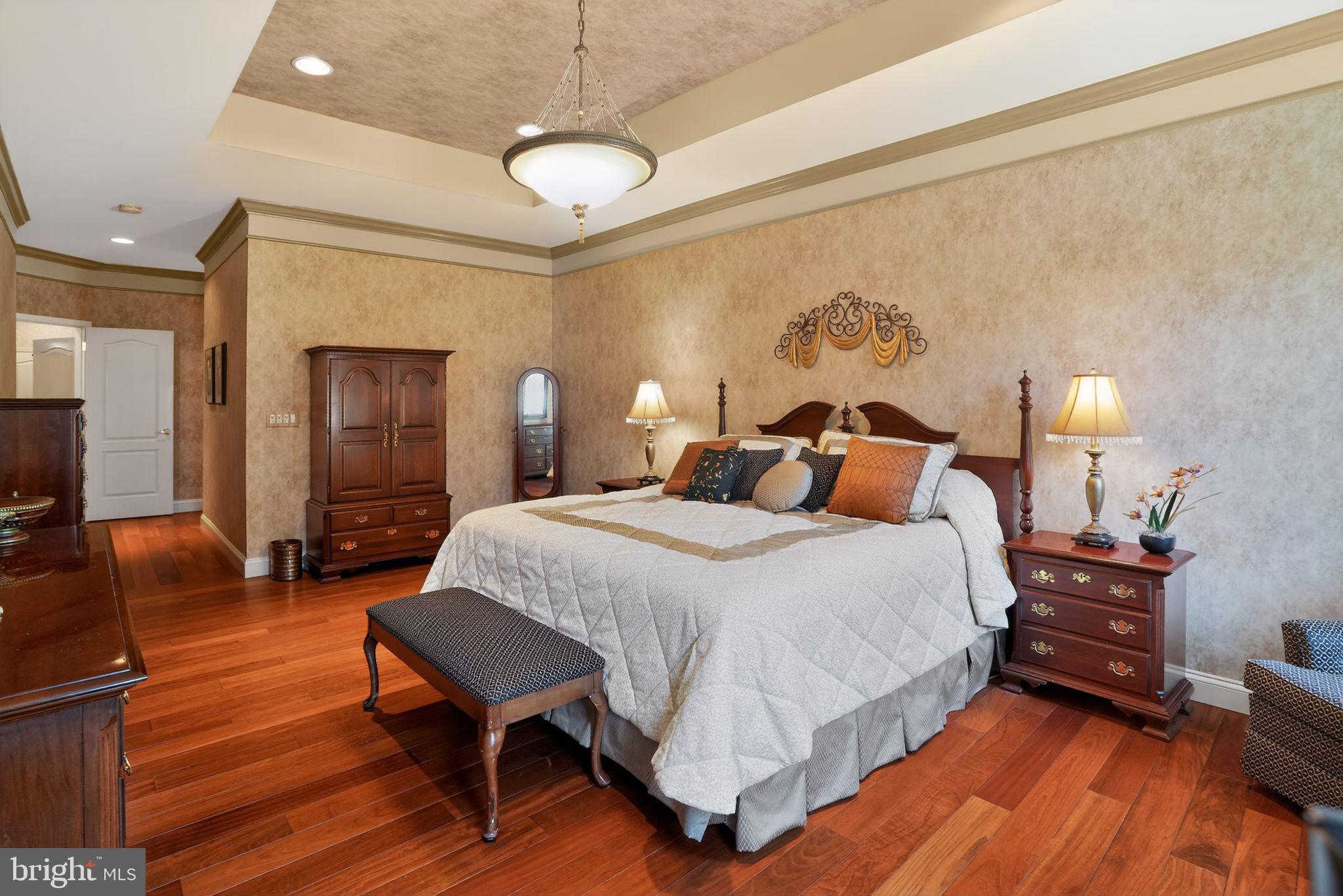 INDIAN VALLEY GREENS - Residential