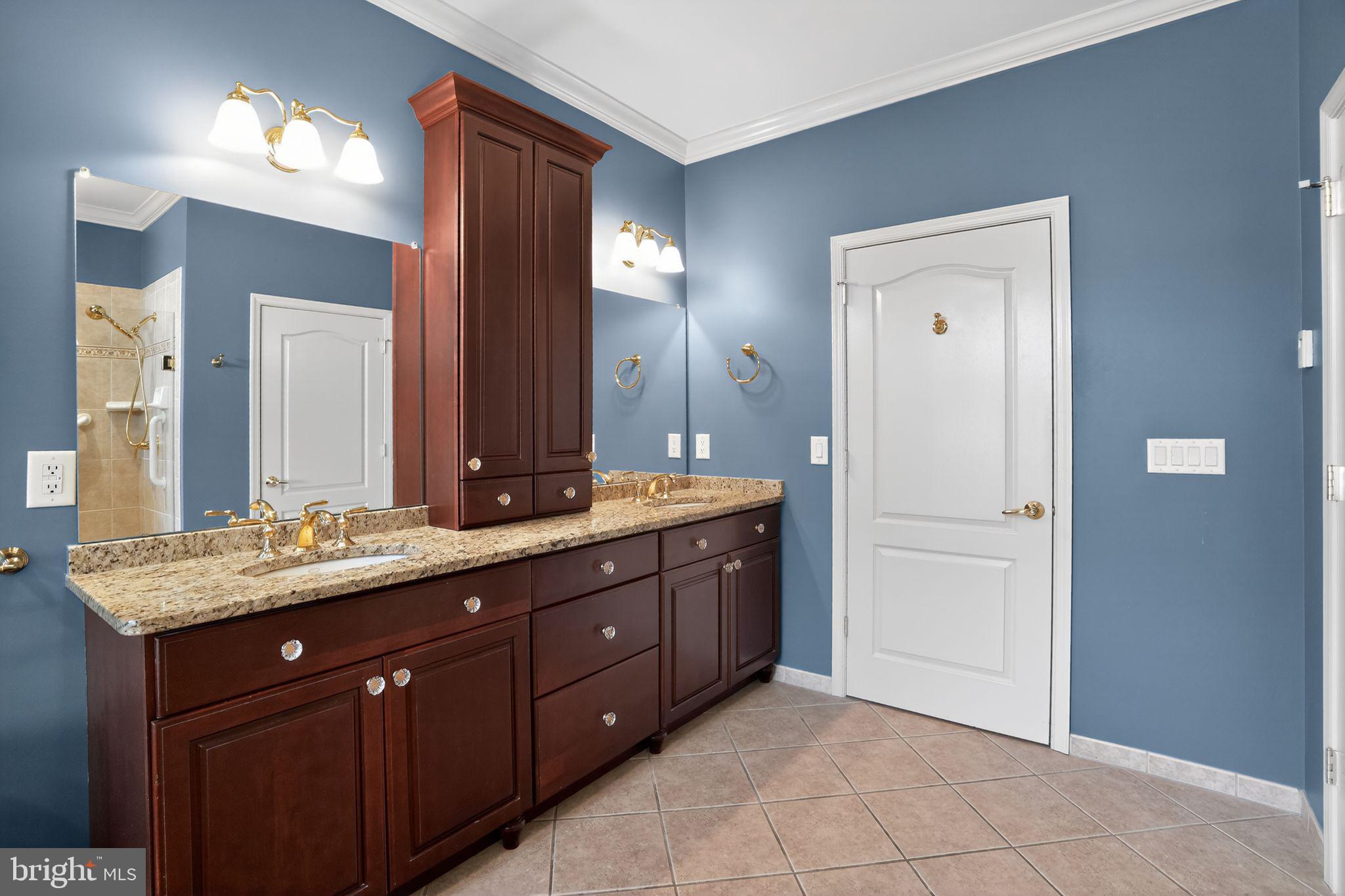 INDIAN VALLEY GREENS - Residential