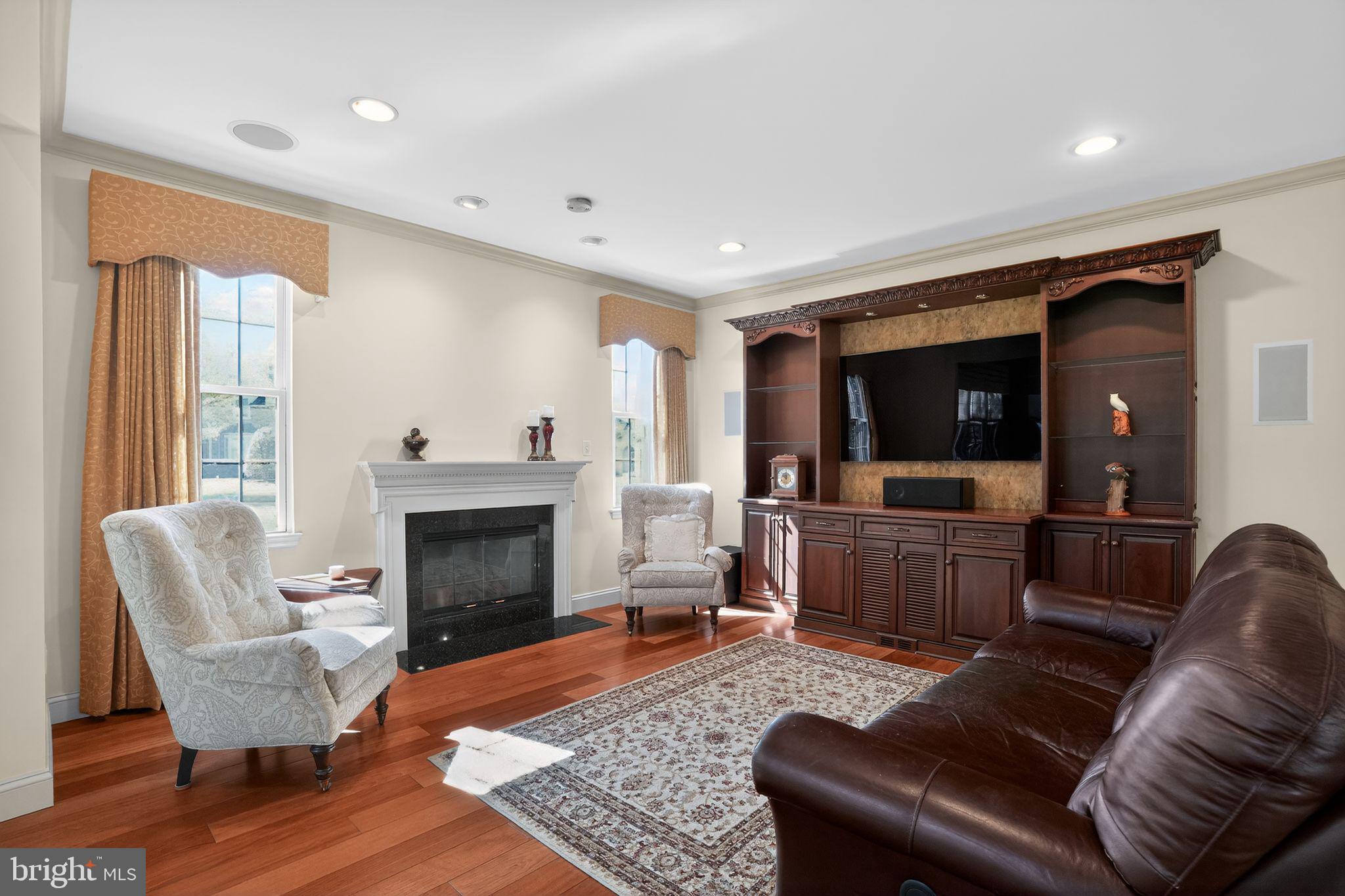 INDIAN VALLEY GREENS - Residential