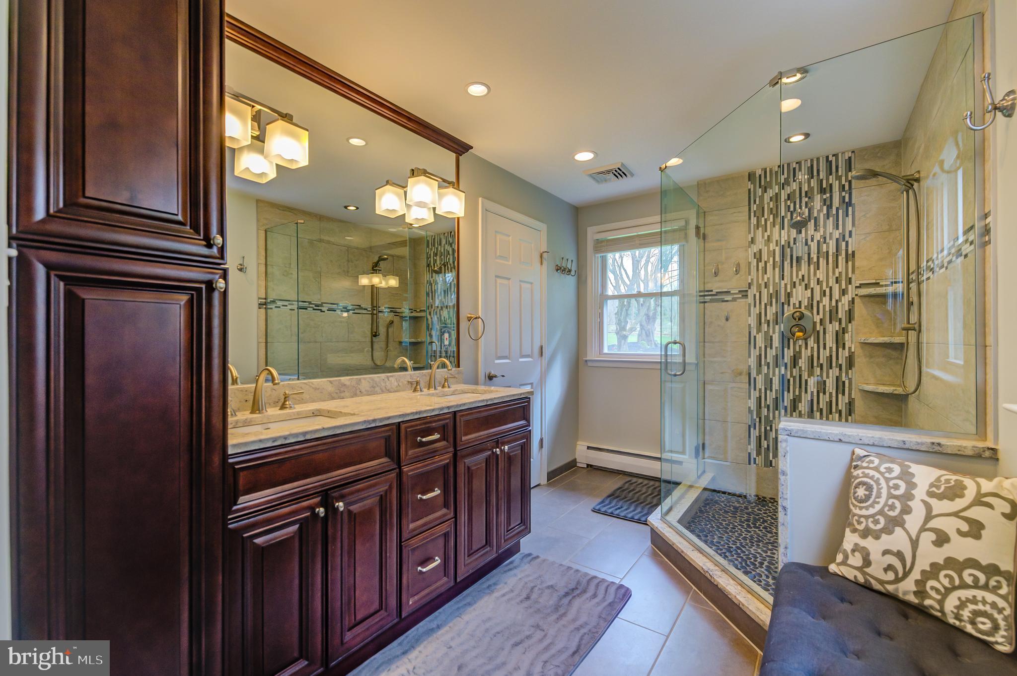 VALLEY GREEN - Residential