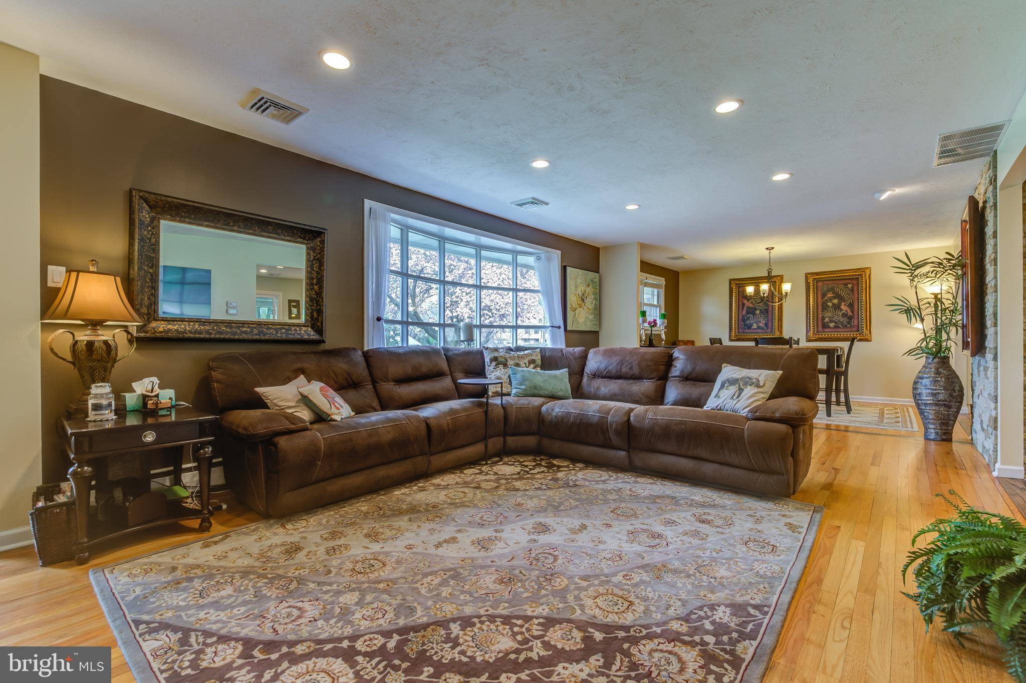 VALLEY GREEN - Residential