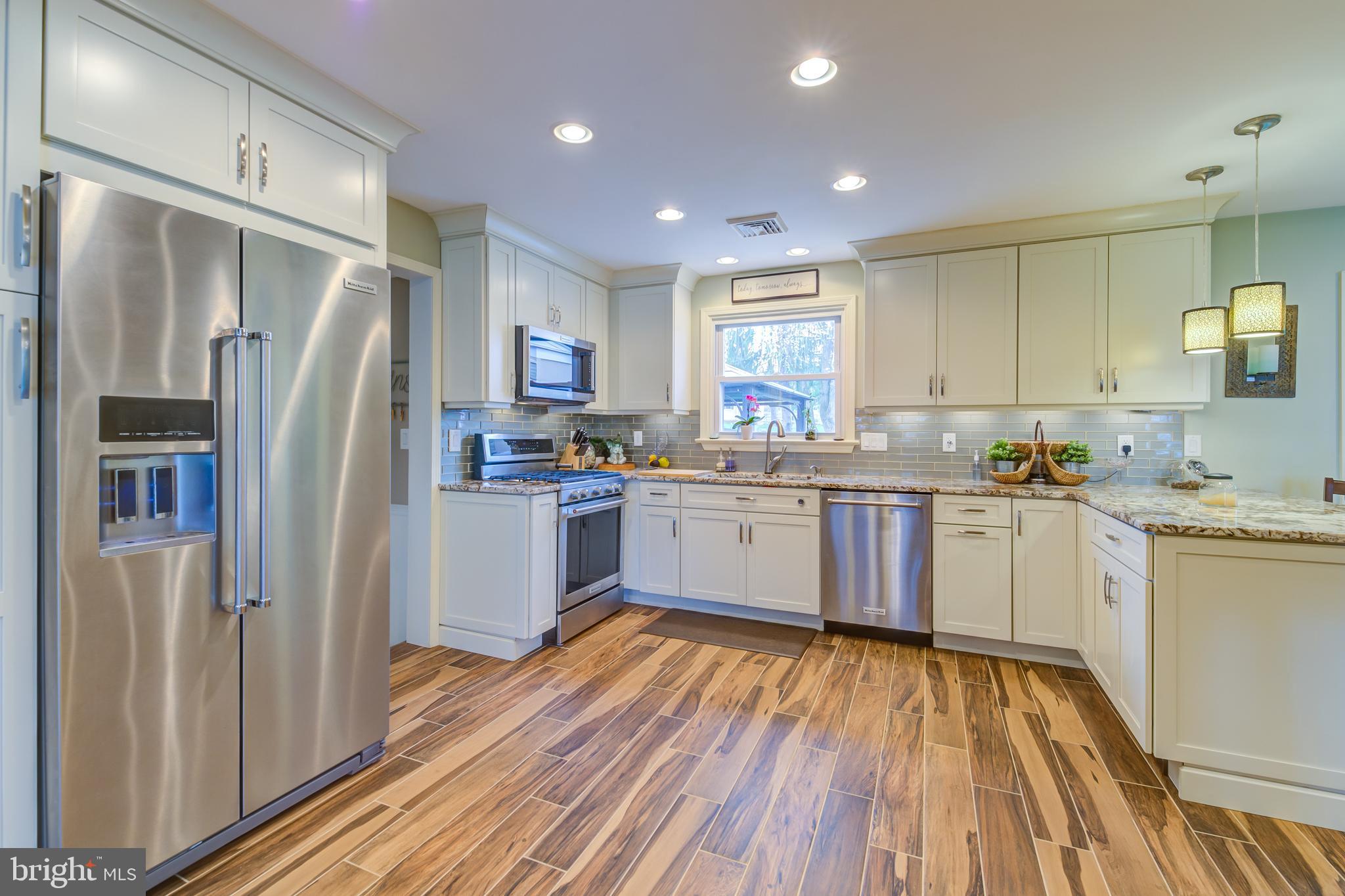 VALLEY GREEN - Residential