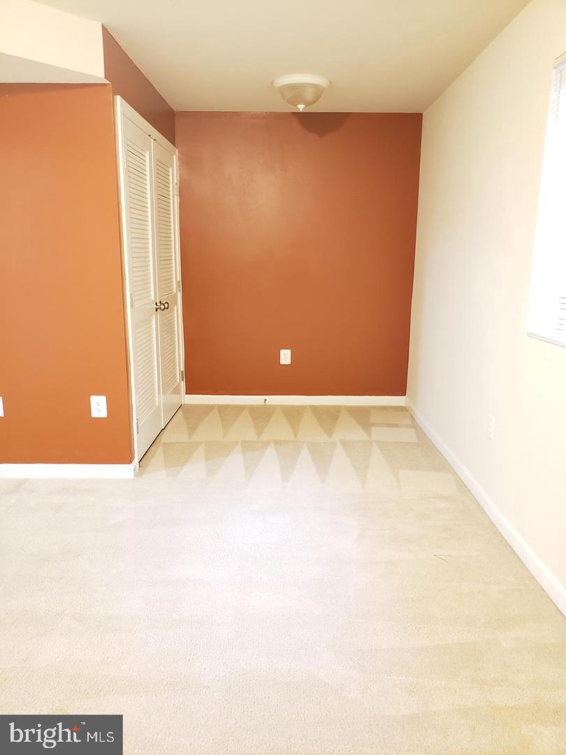 LINCOLN - Residential Lease