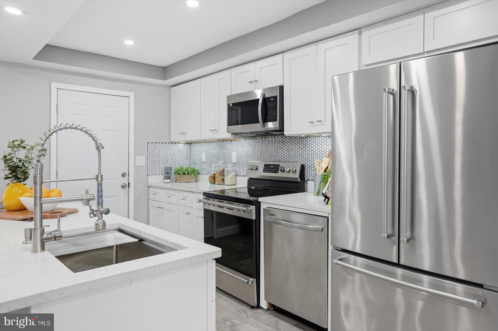 COLDSTREAM HOMESTEAD MONTEBELLO HISTORIC DISTRICT - Residential