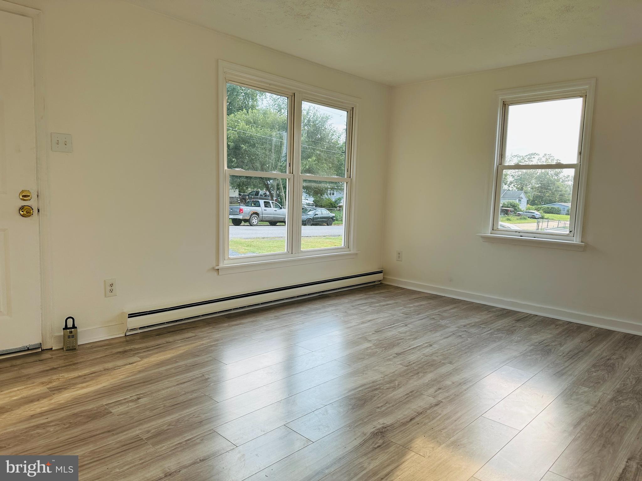 FOX GLEN - Residential