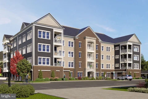 5800 Moonstone Way Unit 107, Haymarket, VA MLS: VAPW2130696