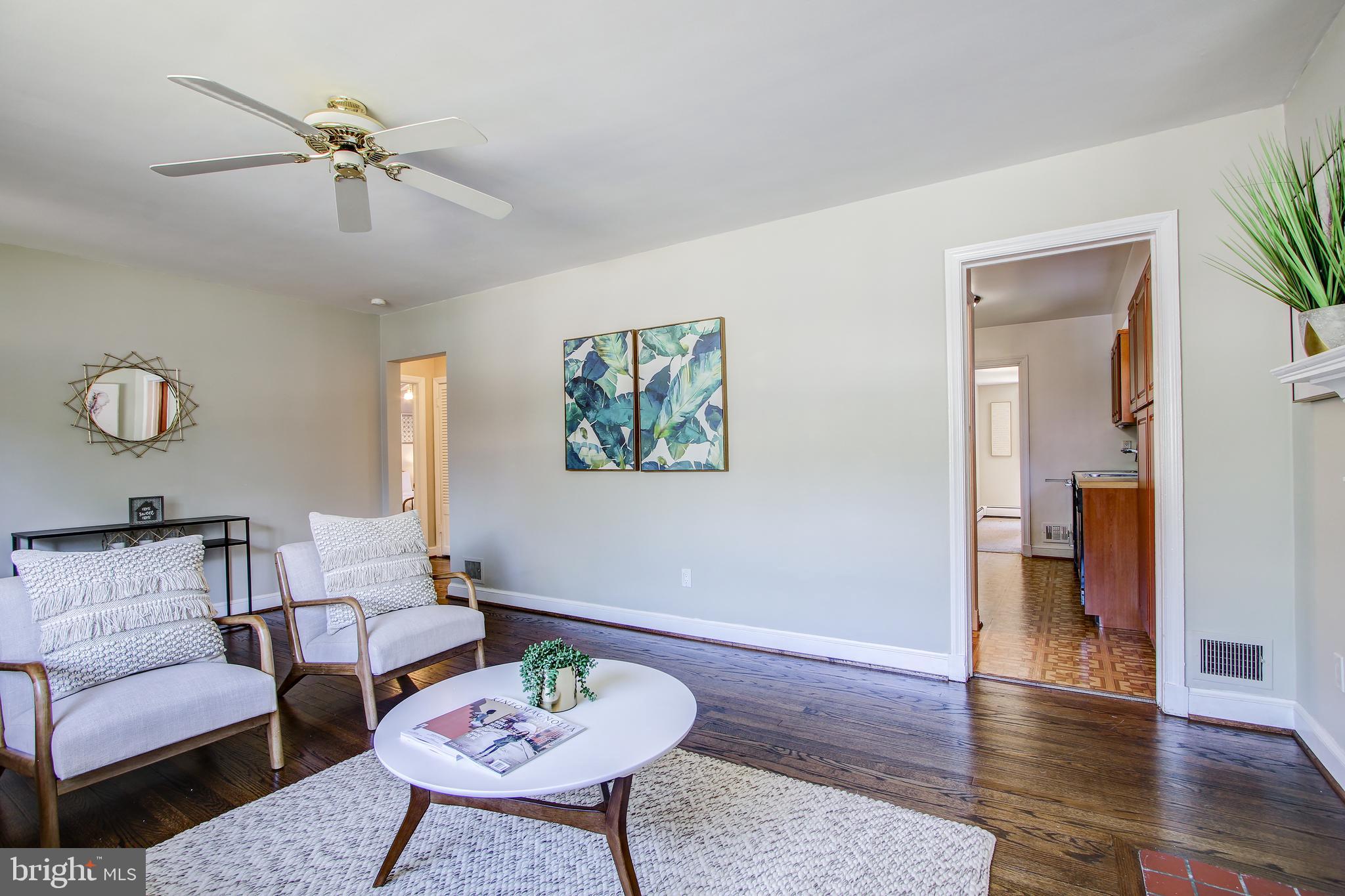 WHEATON CREST - Residential