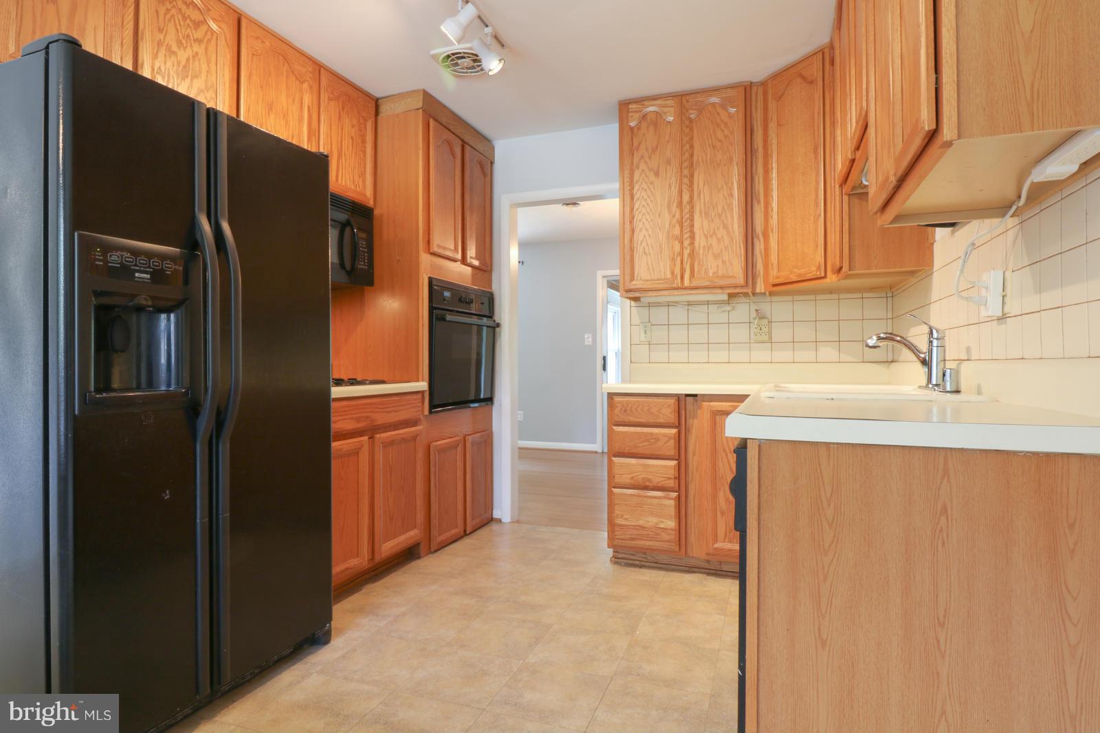 WALBROOKE MANOR - Residential