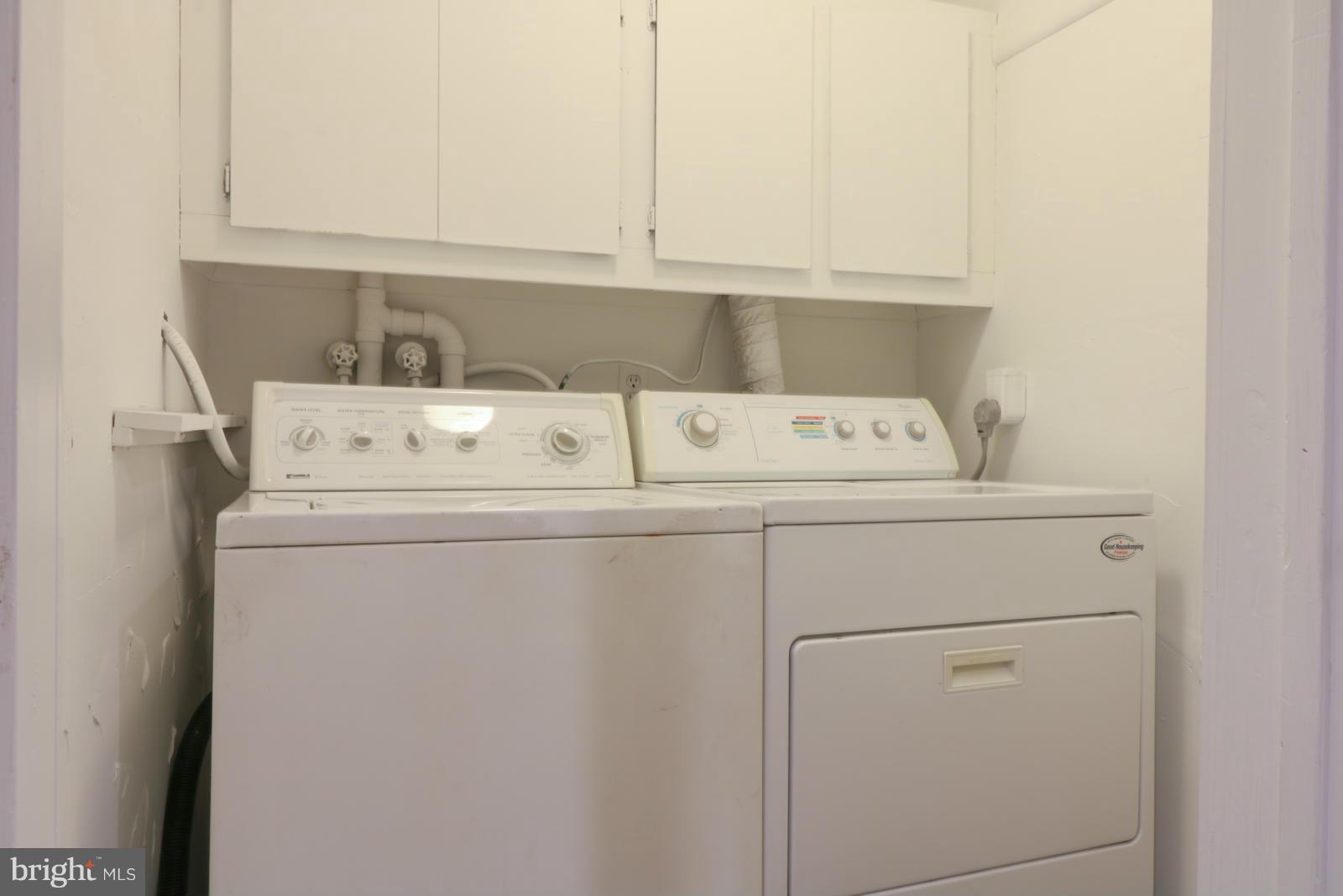 WALBROOKE MANOR - Residential