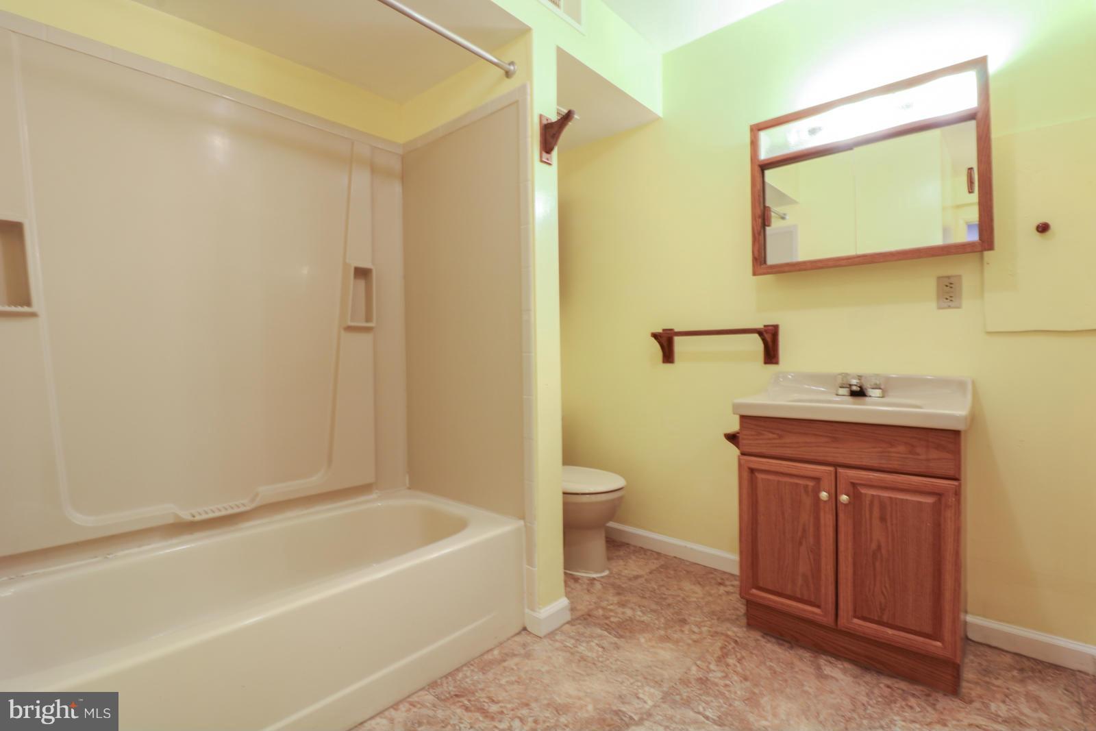 WALBROOKE MANOR - Residential