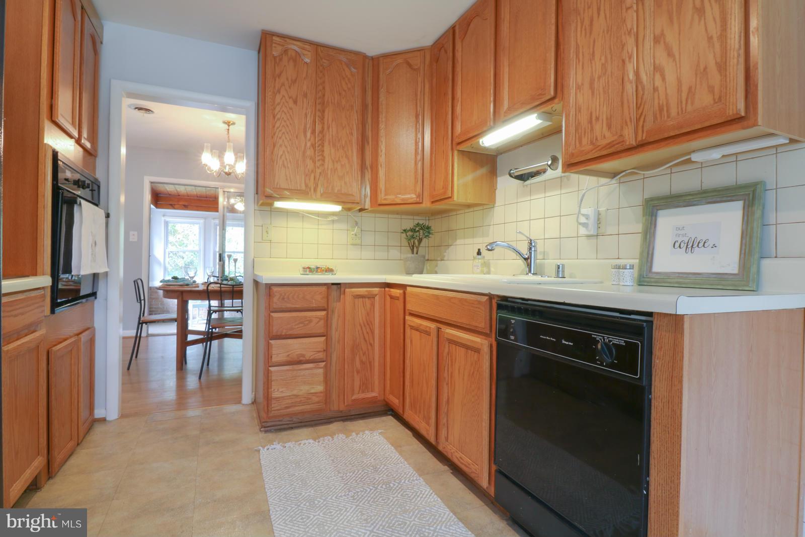 WALBROOKE MANOR - Residential