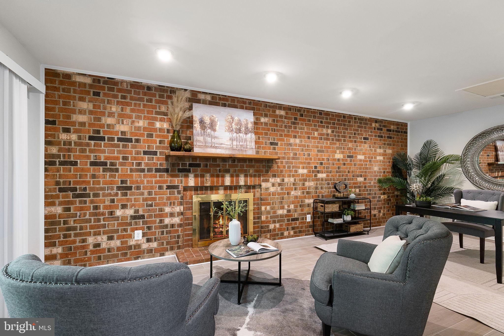 STEPPES OF BARCROFT - Residential