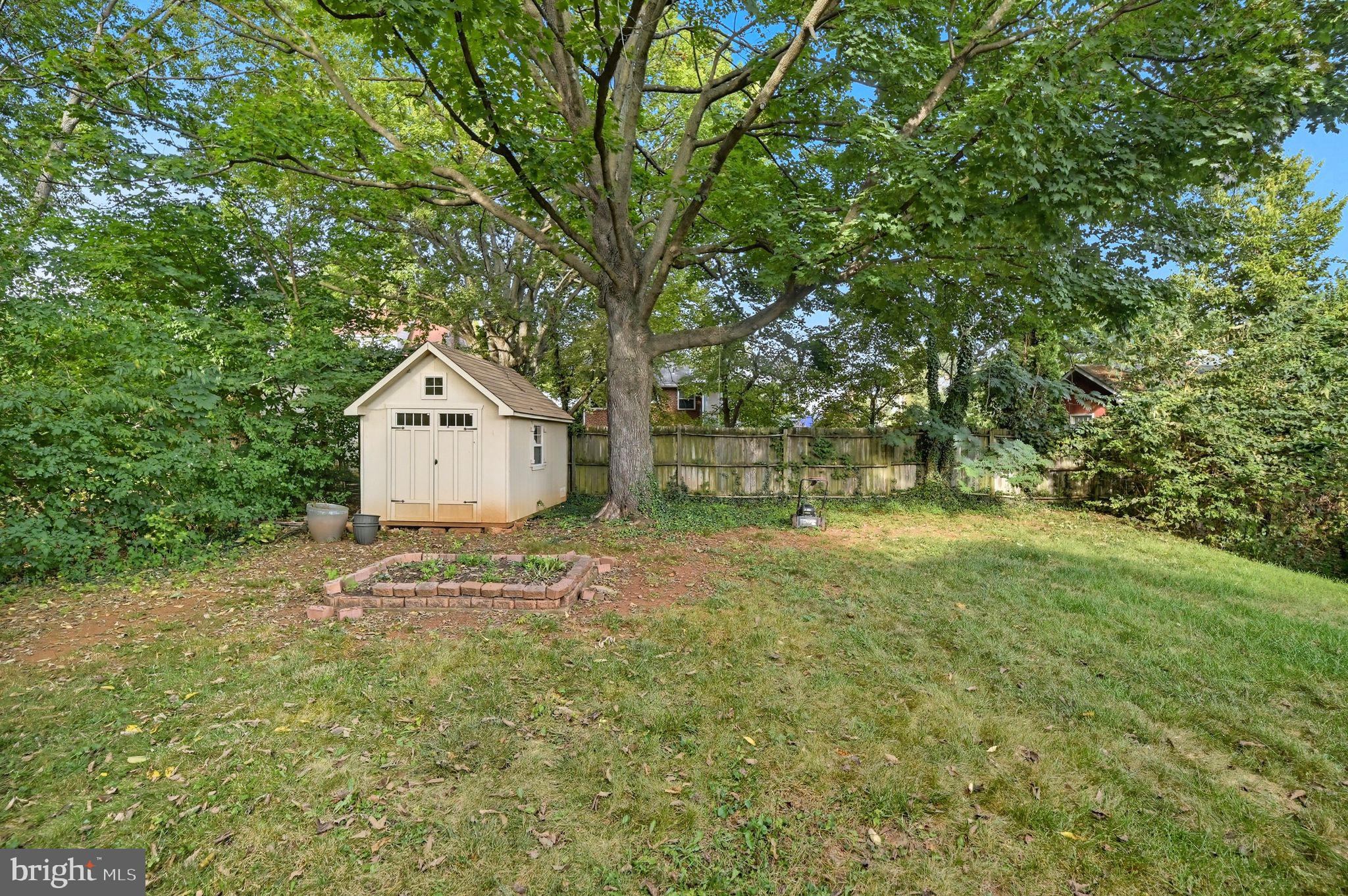 BLUE RIDGE HEIGHTS - Residential