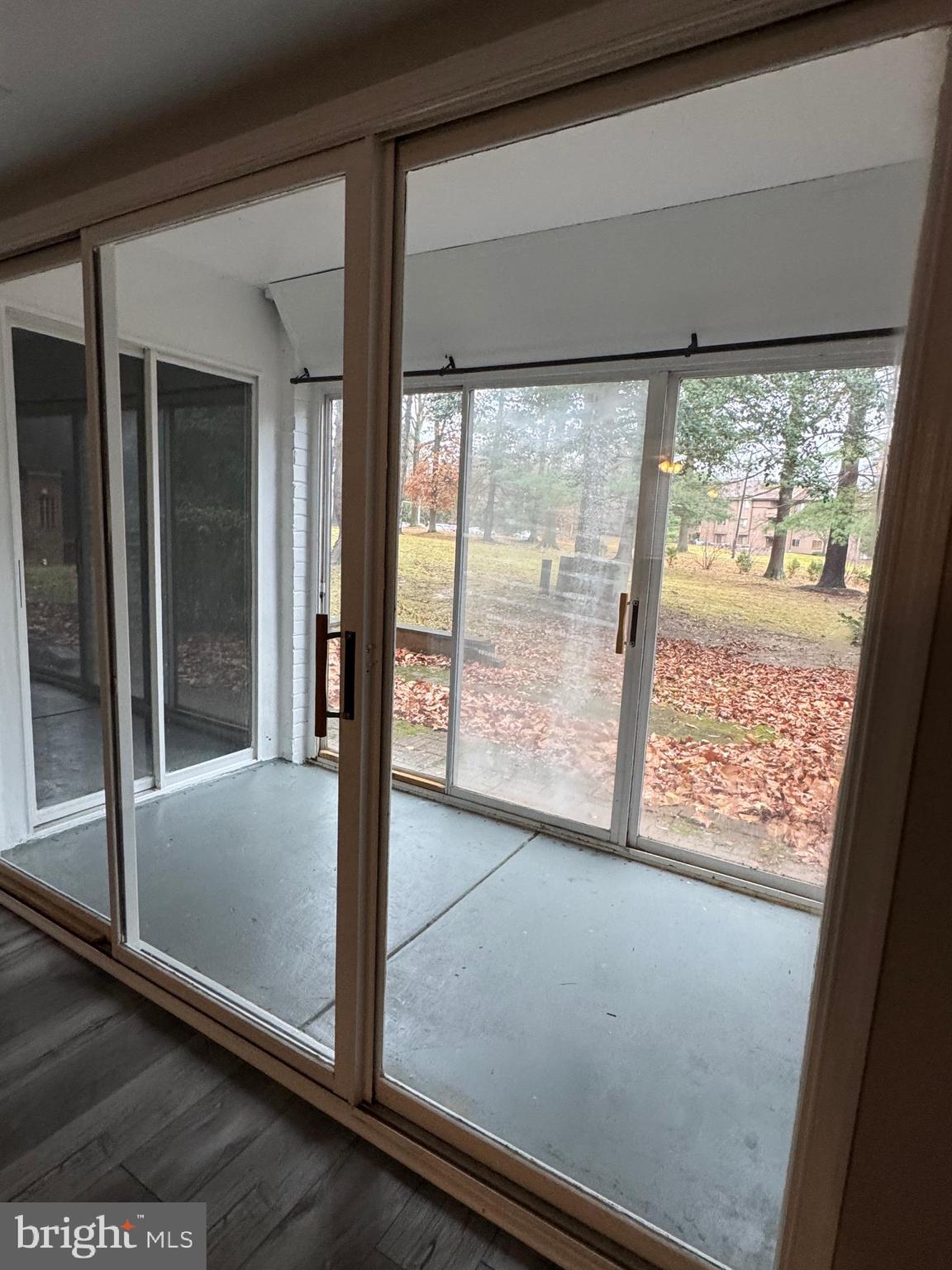 RUNNING BROOK - Residential Lease