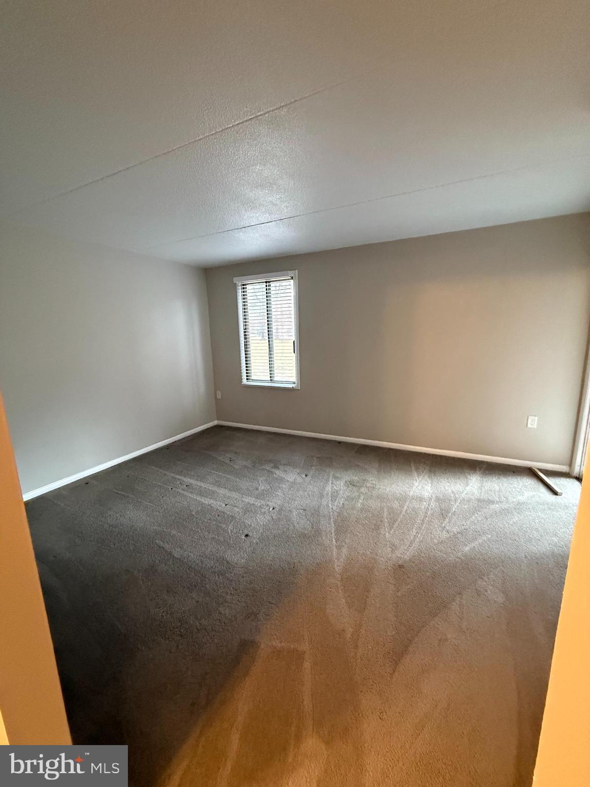 RUNNING BROOK - Residential Lease